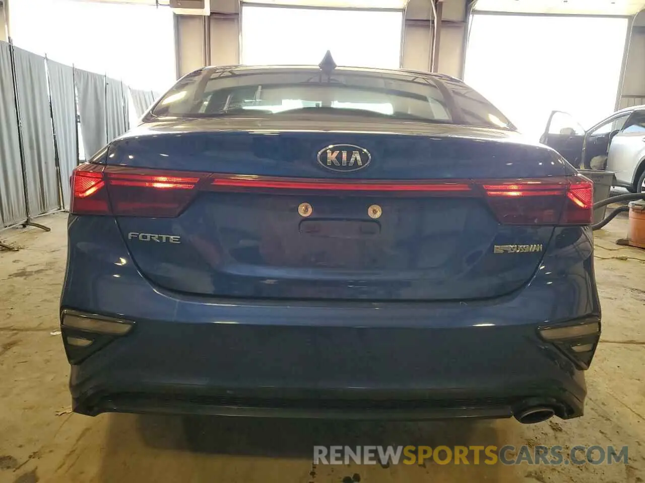 6 fotografías del automóvil dañado 3KPF24AD4LE174100 KIA FORTE 2020