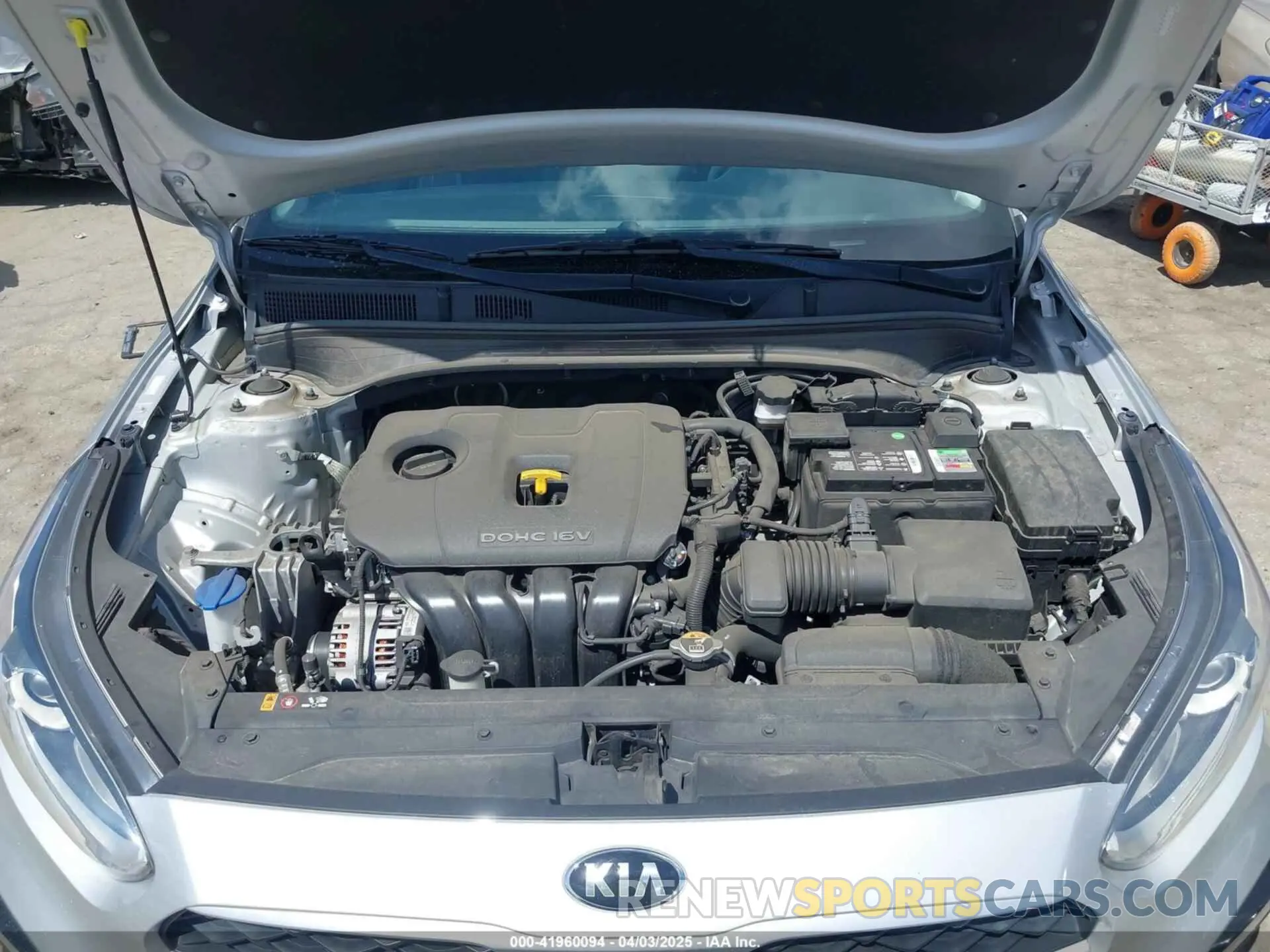 10 fotografías del automóvil dañado 3KPF24AD4LE183668 KIA FORTE 2020