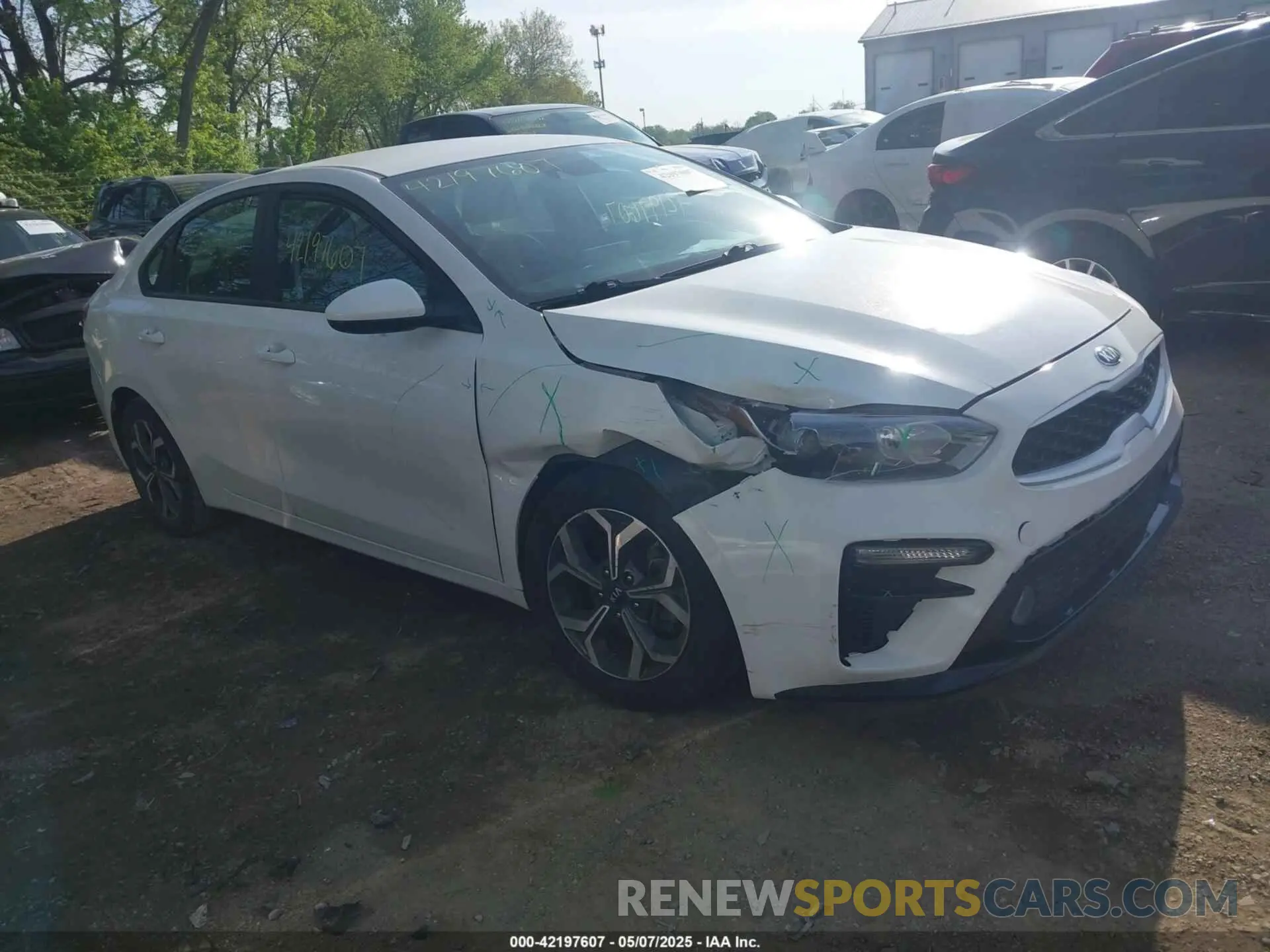 1 fotografías del automóvil dañado 3KPF24AD4LE194251 KIA FORTE 2020