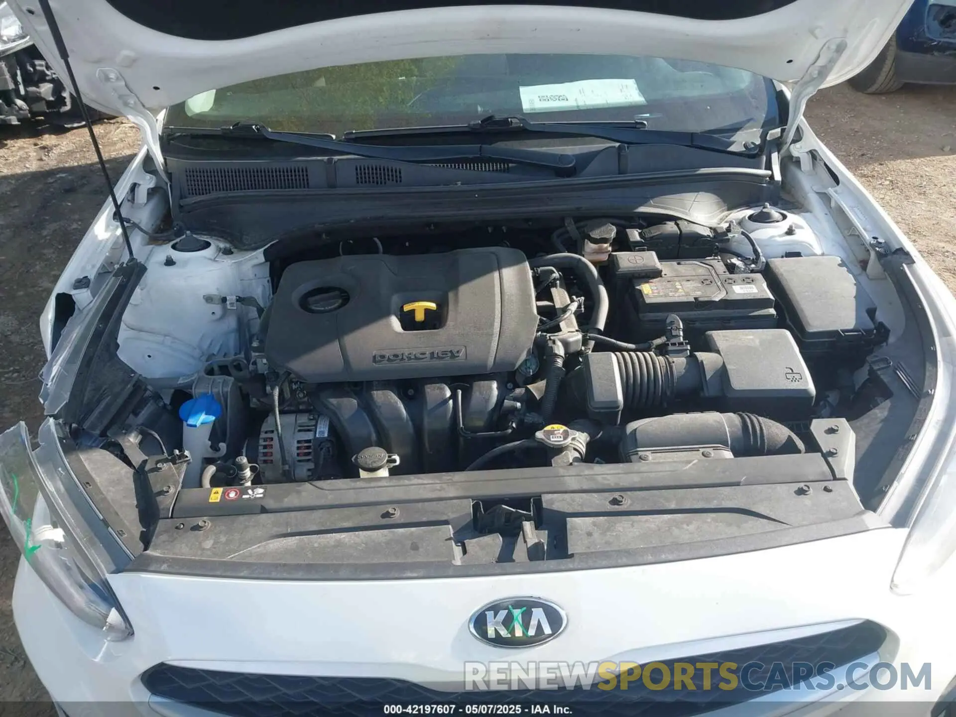 10 fotografías del automóvil dañado 3KPF24AD4LE194251 KIA FORTE 2020