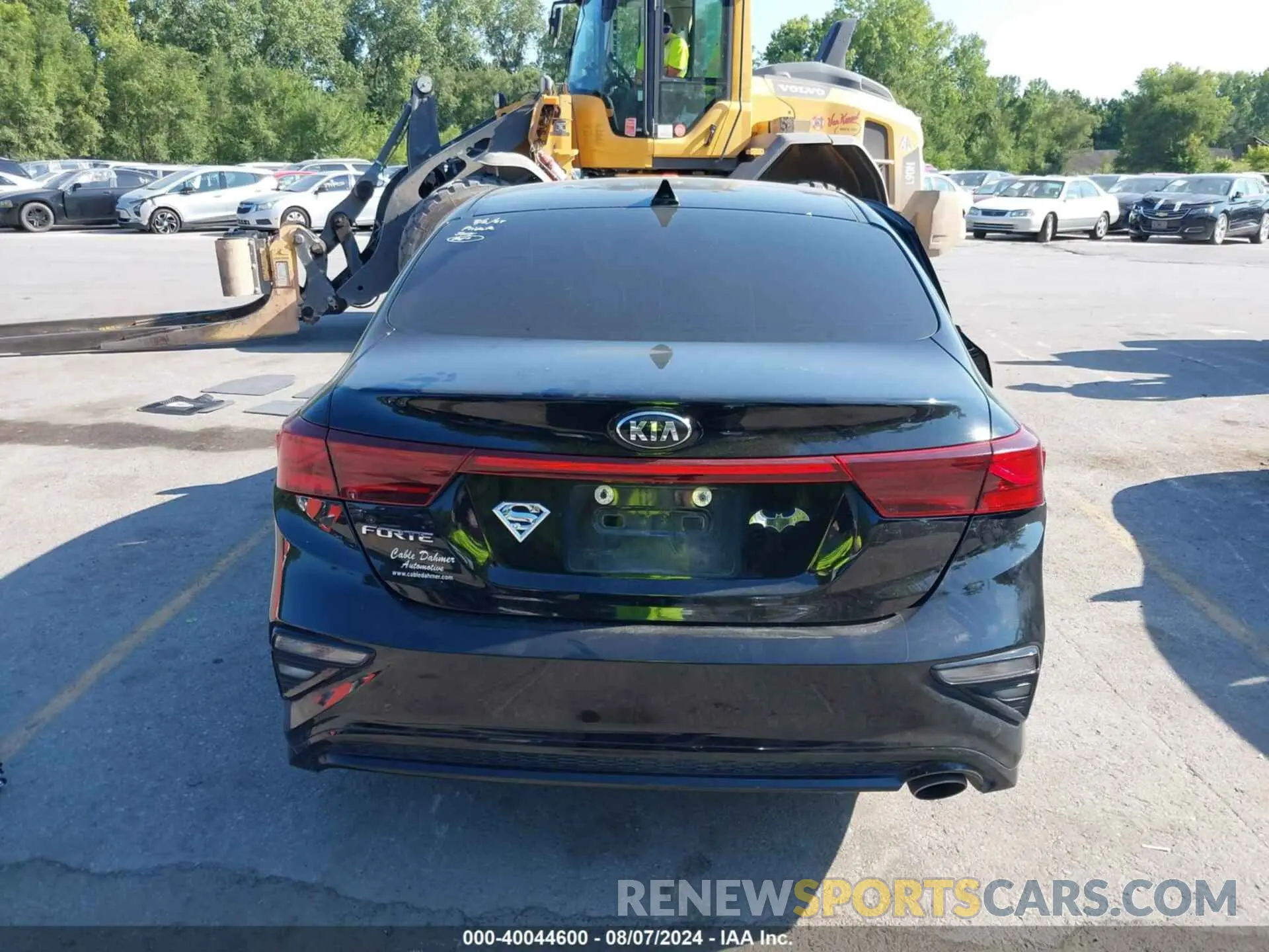 16 fotografías del automóvil dañado 3KPF24AD4LE212439 KIA FORTE 2020