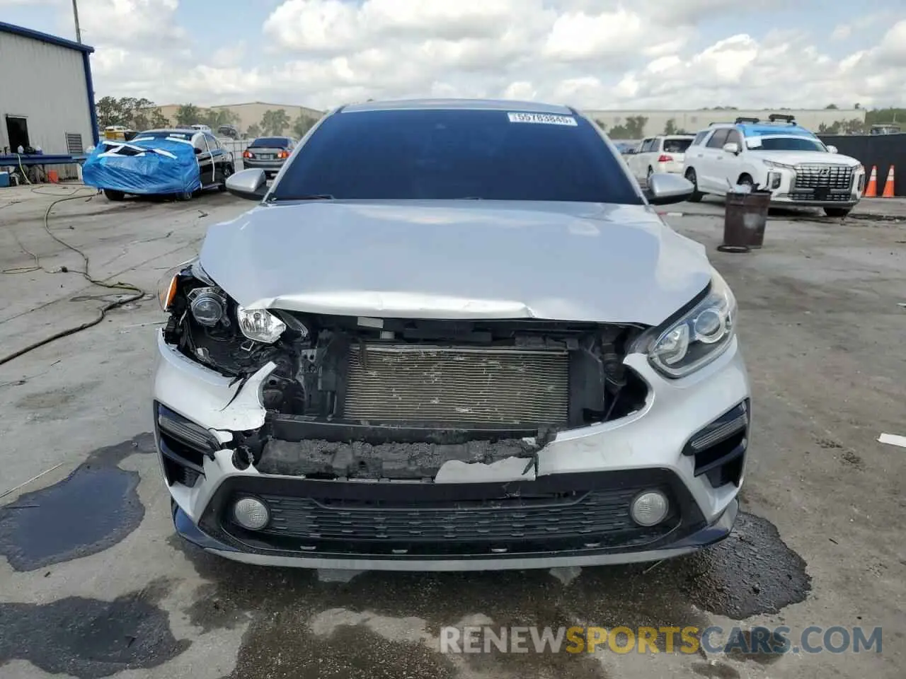 5 fotografías del automóvil dañado 3KPF24AD4LE221884 KIA FORTE 2020