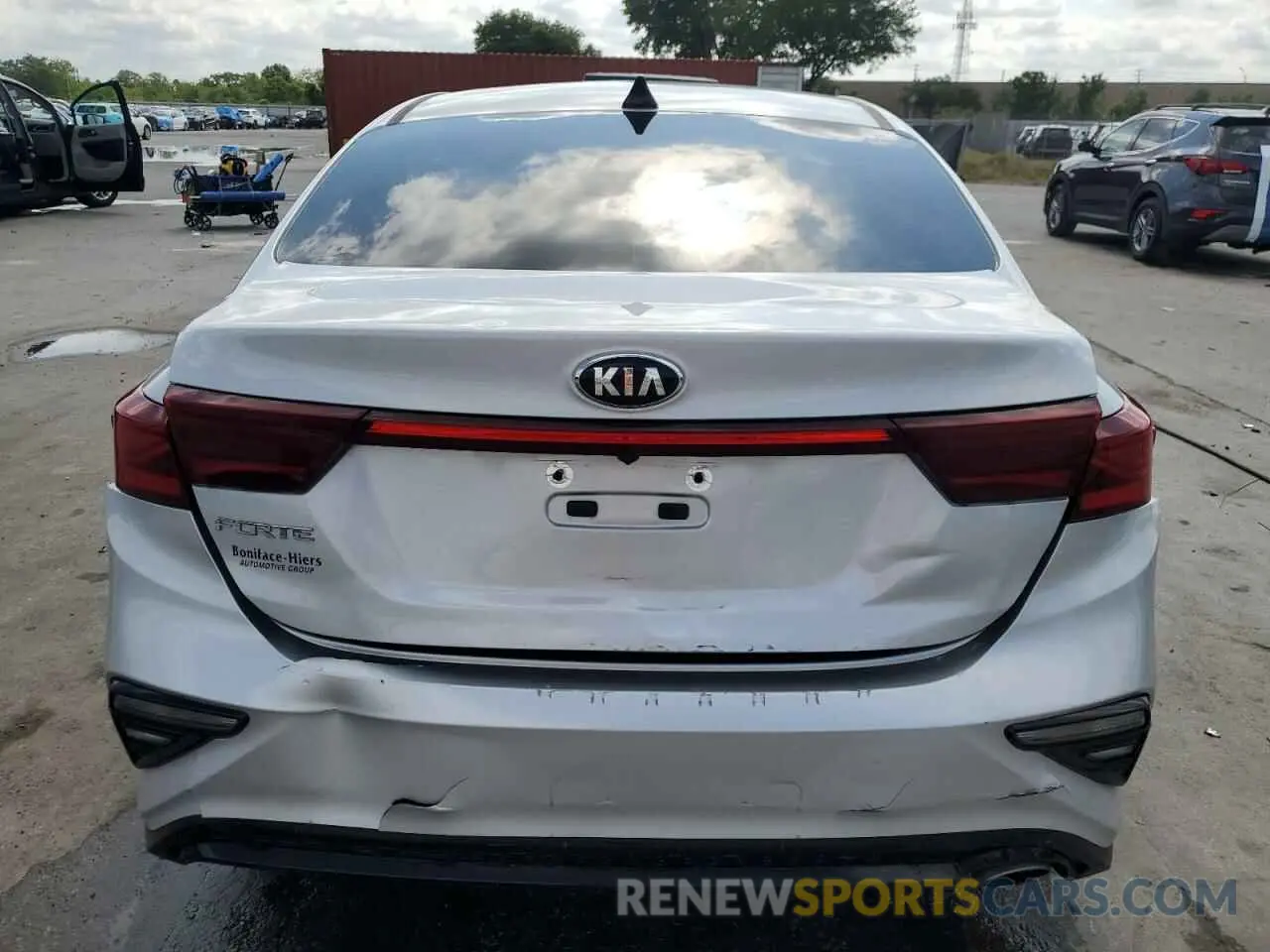 6 fotografías del automóvil dañado 3KPF24AD4LE221884 KIA FORTE 2020