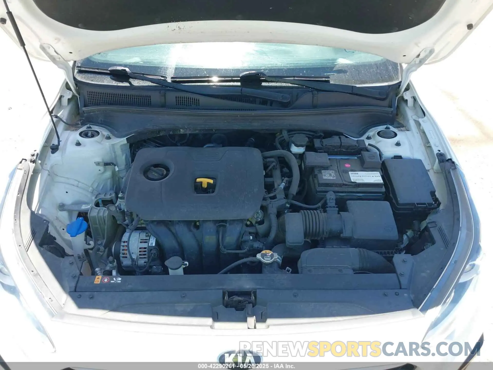 10 fotografías del automóvil dañado 3KPF24AD4LE248213 KIA FORTE 2020