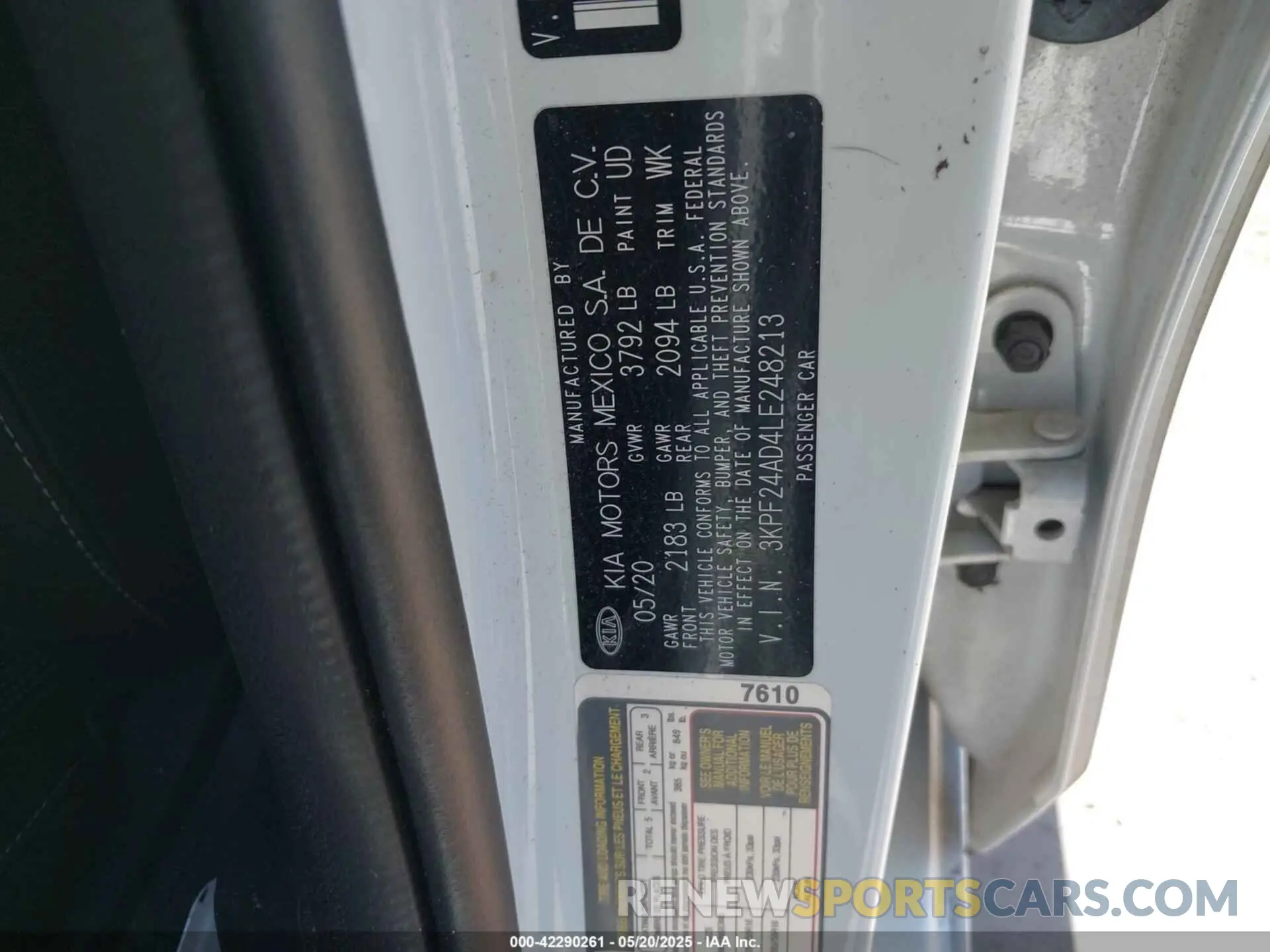 9 fotografías del automóvil dañado 3KPF24AD4LE248213 KIA FORTE 2020
