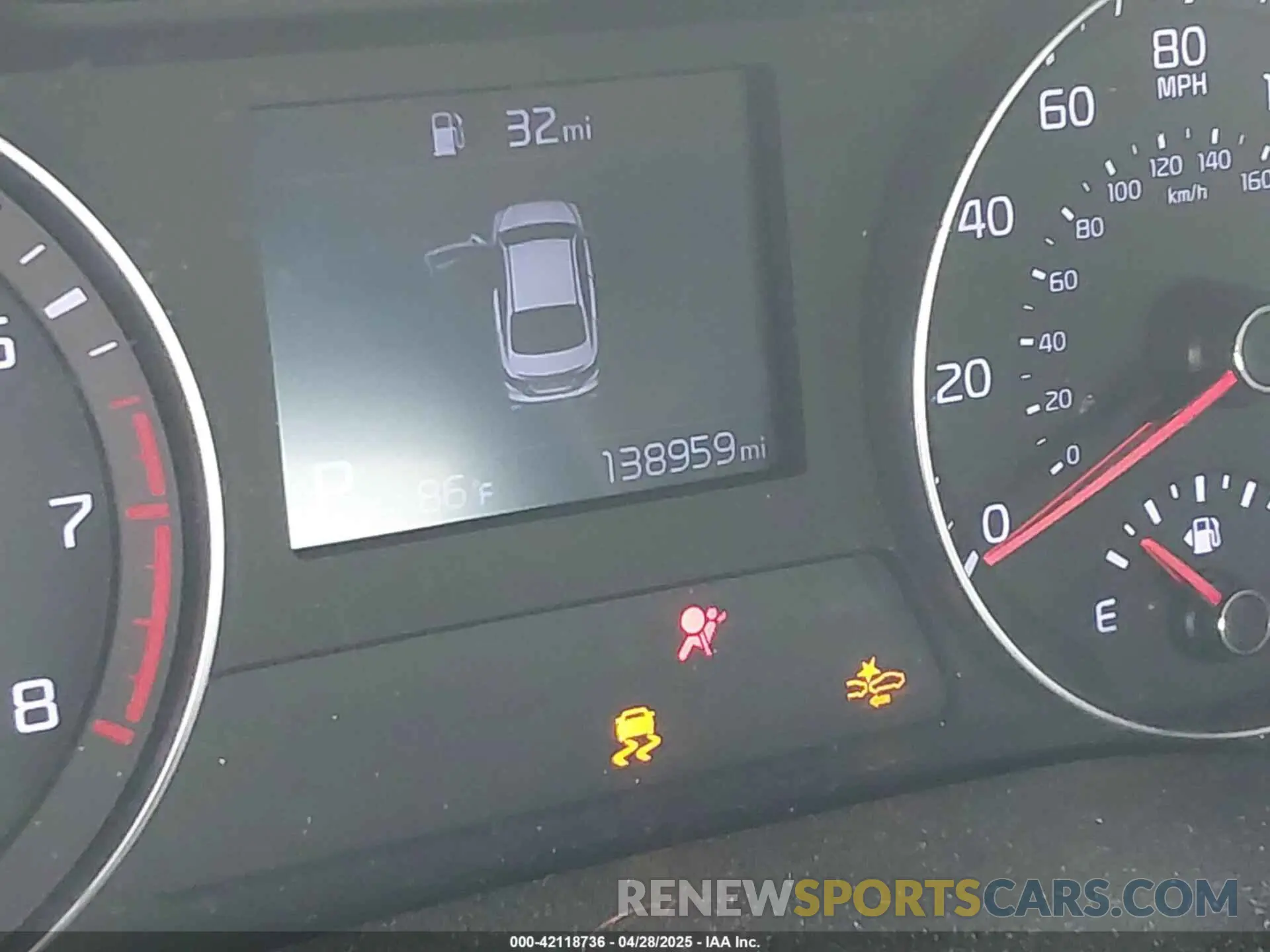 16 fotografías del automóvil dañado 3KPF24AD5LE141476 KIA FORTE 2020