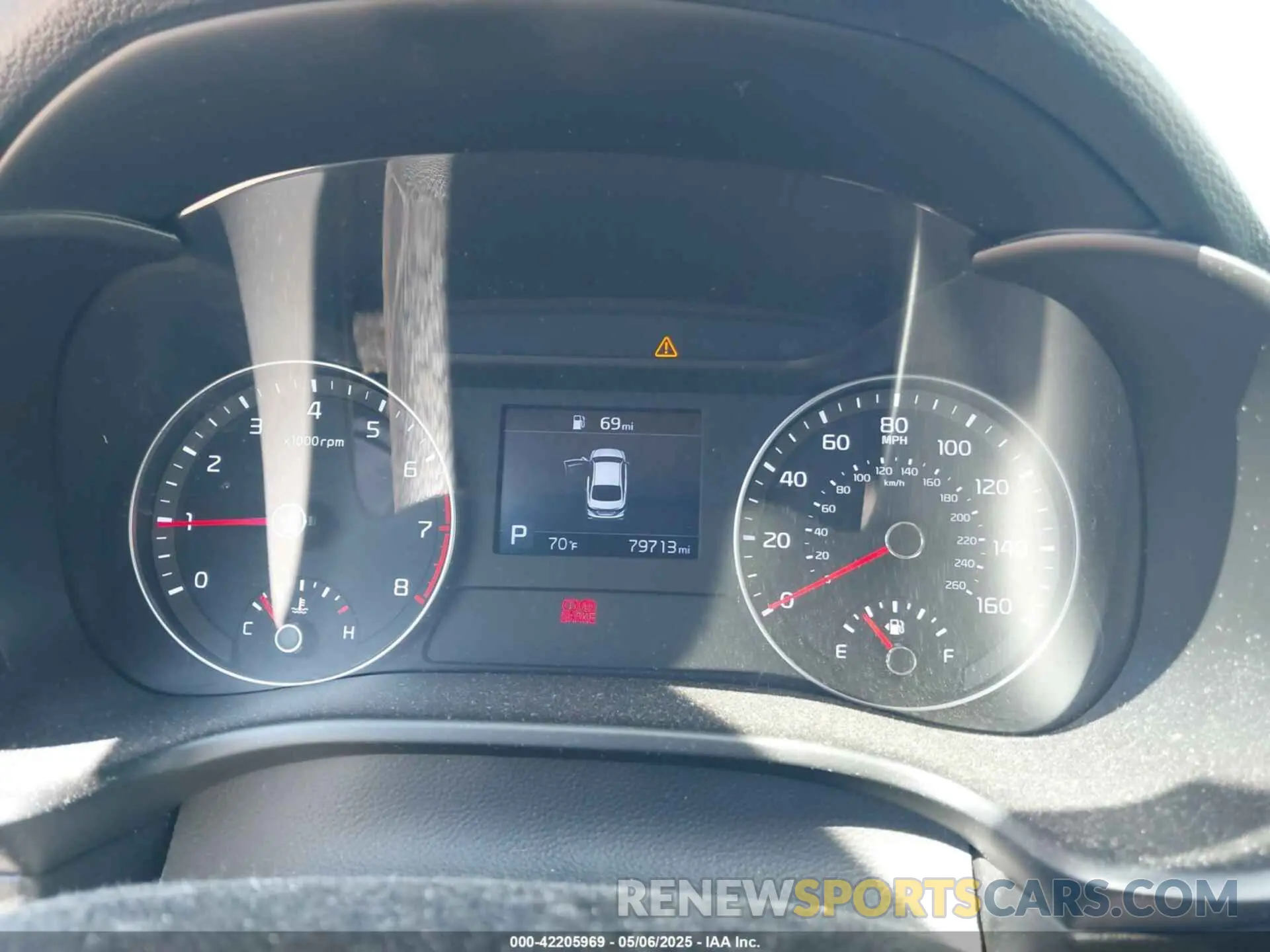 7 fotografías del automóvil dañado 3KPF24AD5LE184392 KIA FORTE 2020