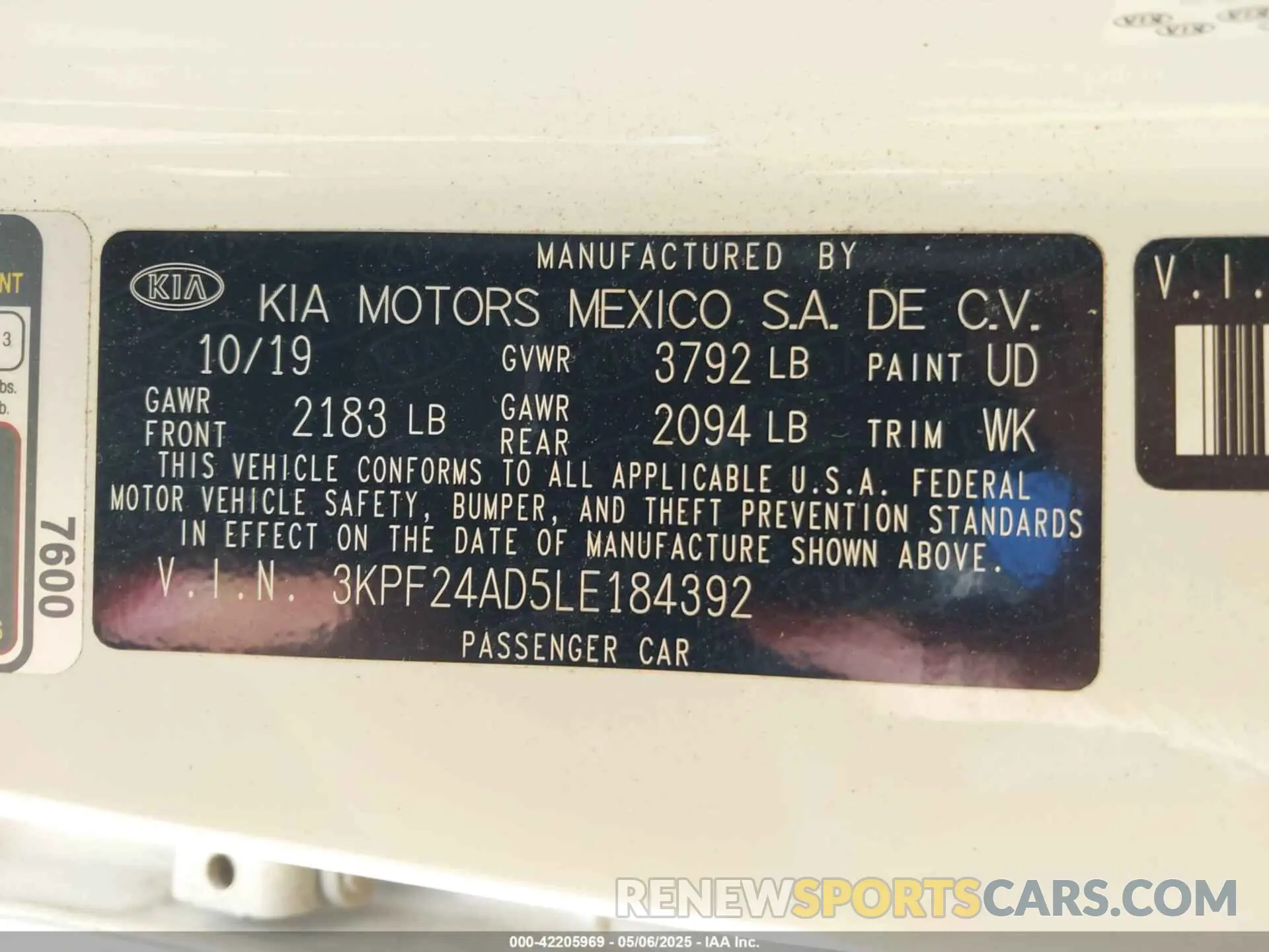 9 fotografías del automóvil dañado 3KPF24AD5LE184392 KIA FORTE 2020