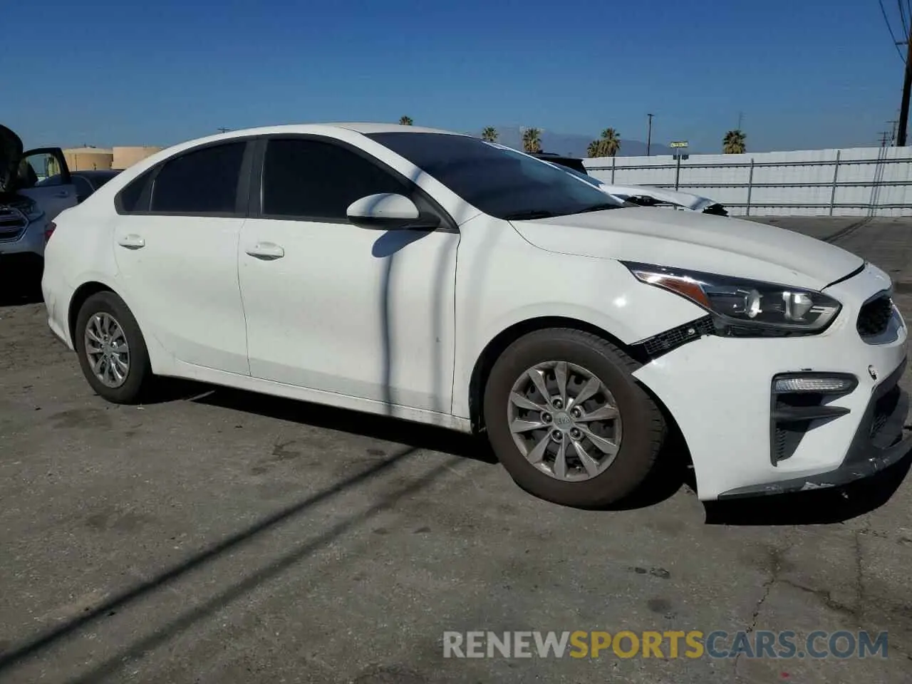 4 fotografías del automóvil dañado 3KPF24AD5LE223269 KIA FORTE 2020