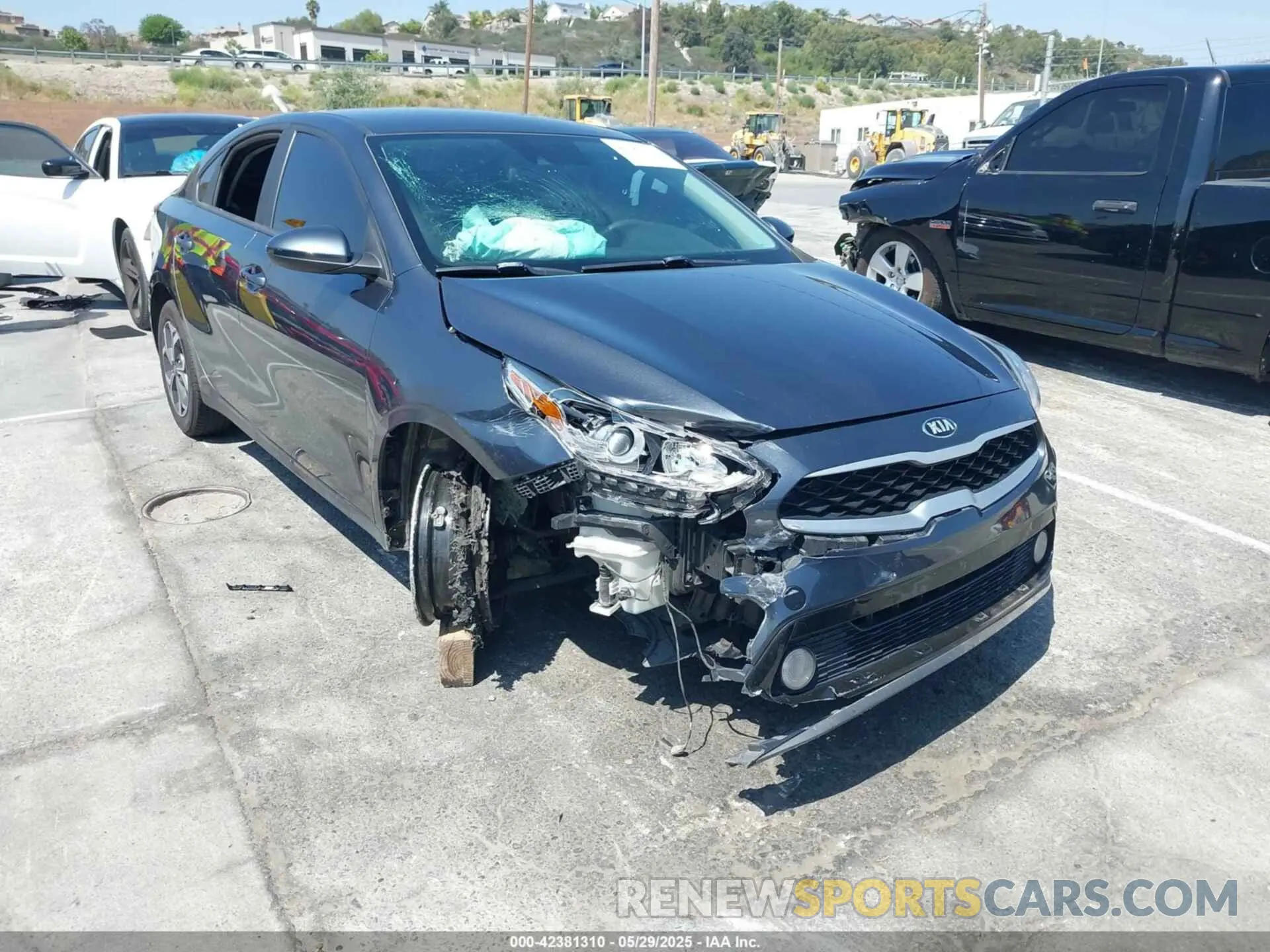 1 fotografías del automóvil dañado 3KPF24AD5LE223787 KIA FORTE 2020