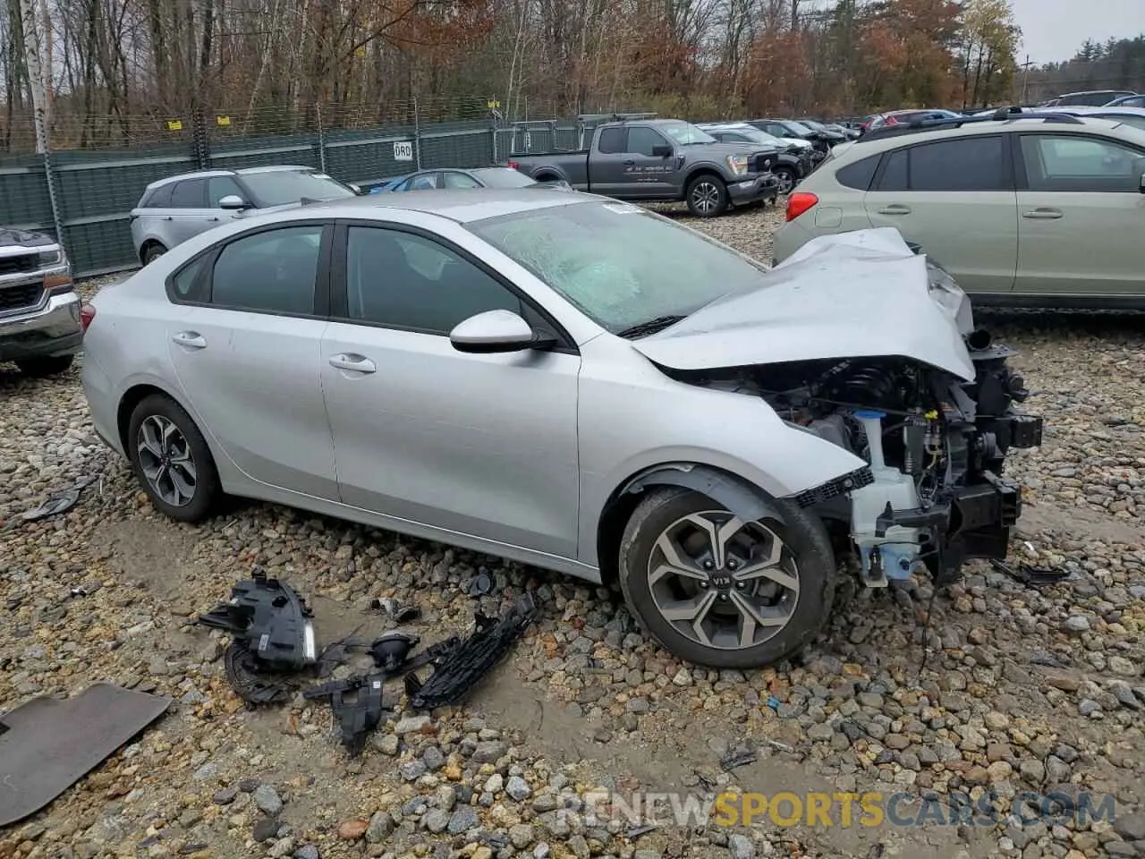 4 fotografías del automóvil dañado 3KPF24AD5LE230514 KIA FORTE 2020
