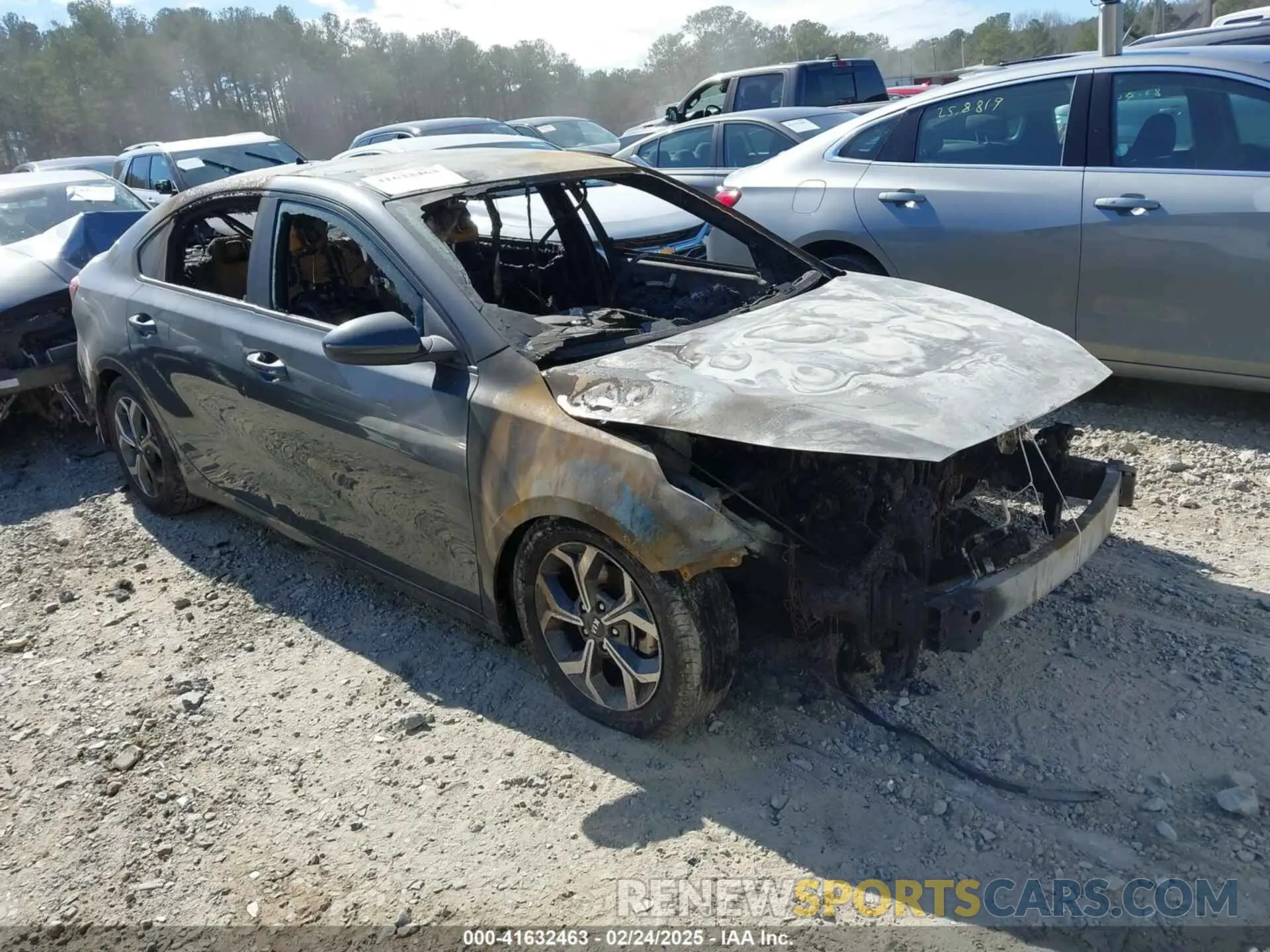 1 fotografías del automóvil dañado 3KPF24AD5LE232828 KIA FORTE 2020