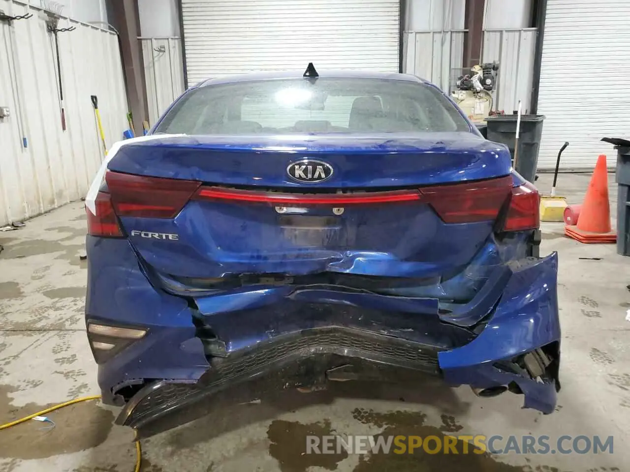 6 fotografías del automóvil dañado 3KPF24AD5LE236507 KIA FORTE 2020