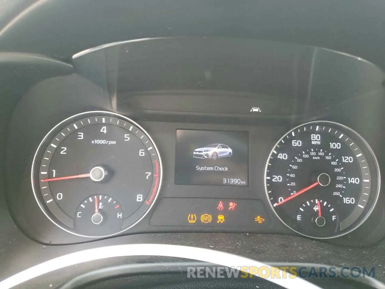 9 fotografías del automóvil dañado 3KPF24AD5LE240217 KIA FORTE 2020