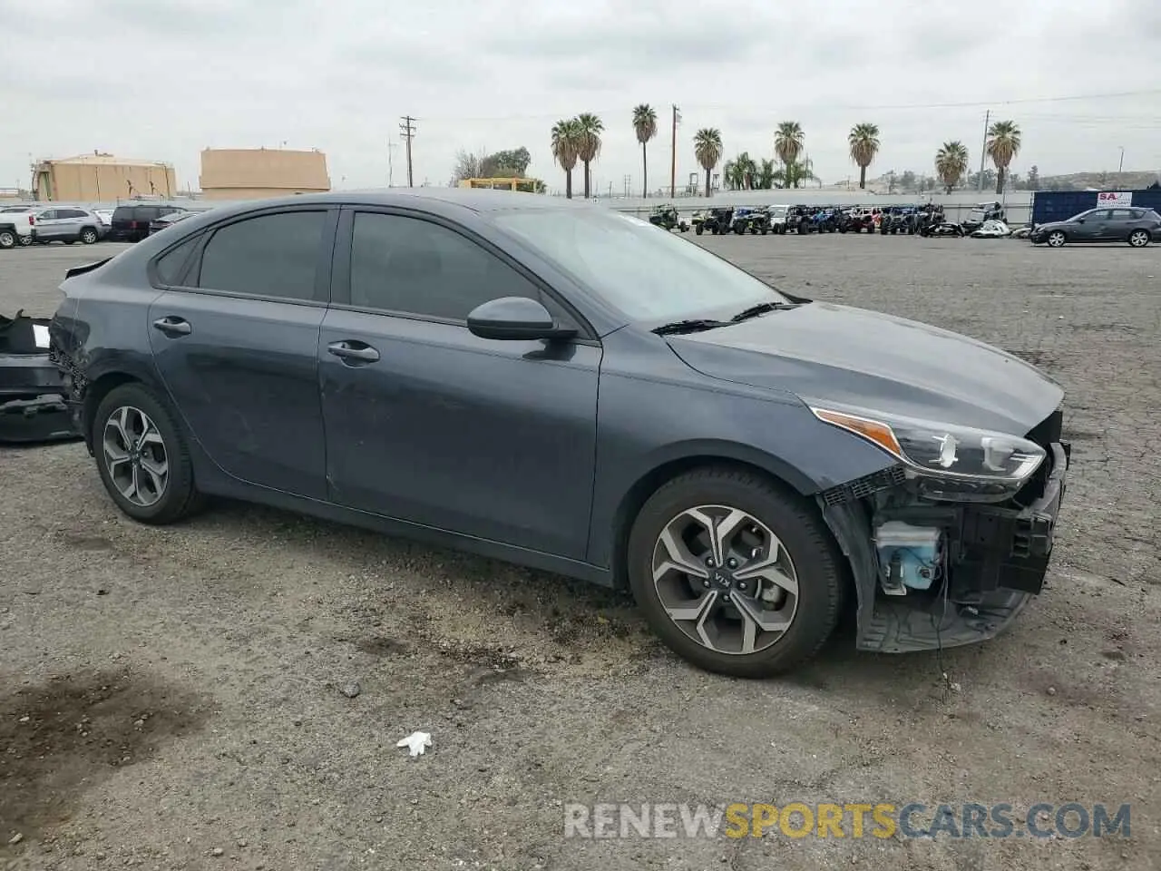 4 fotografías del automóvil dañado 3KPF24AD5LE248124 KIA FORTE 2020