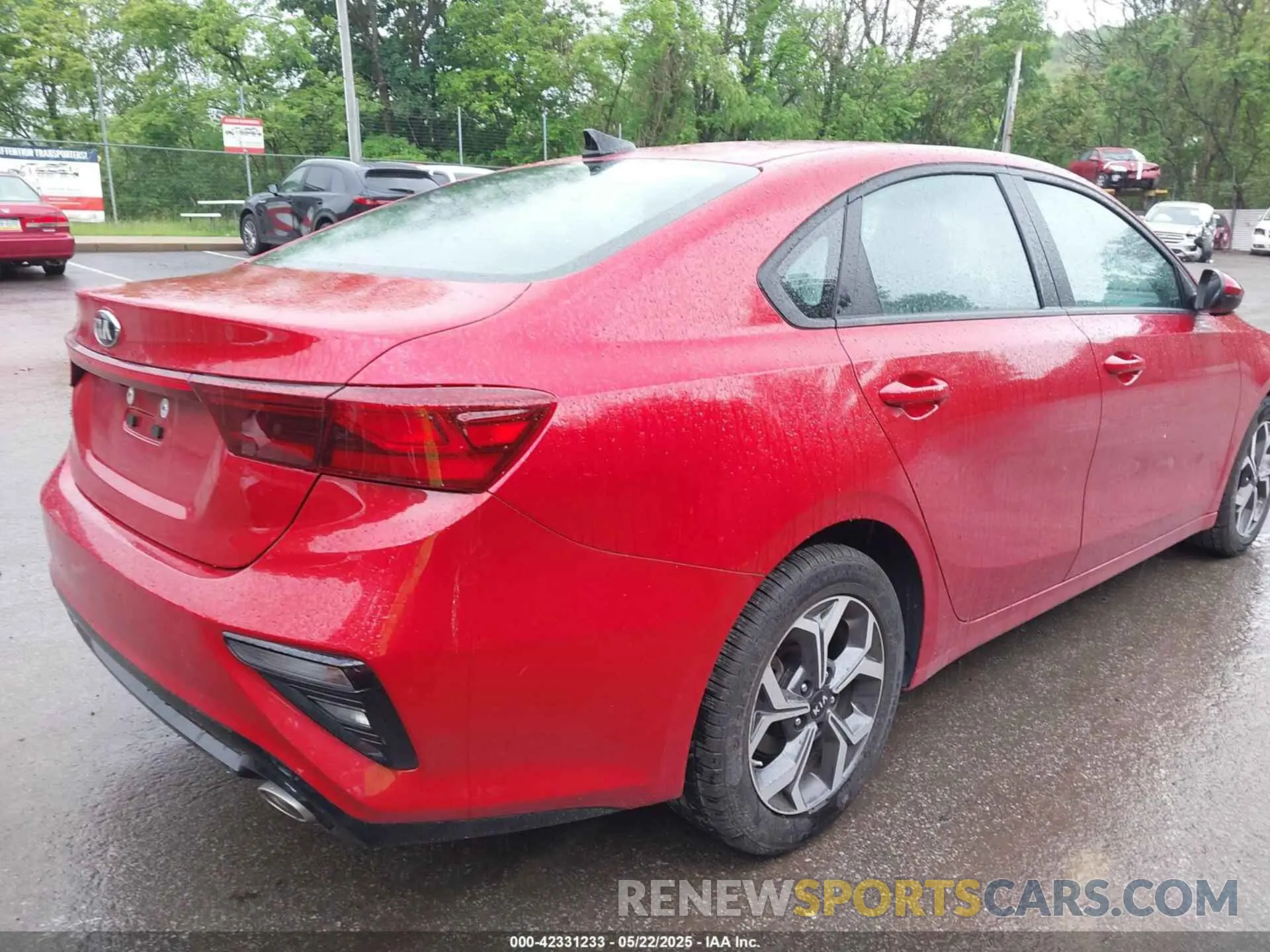 20 fotografías del automóvil dañado 3KPF24AD5LE255316 KIA FORTE 2020