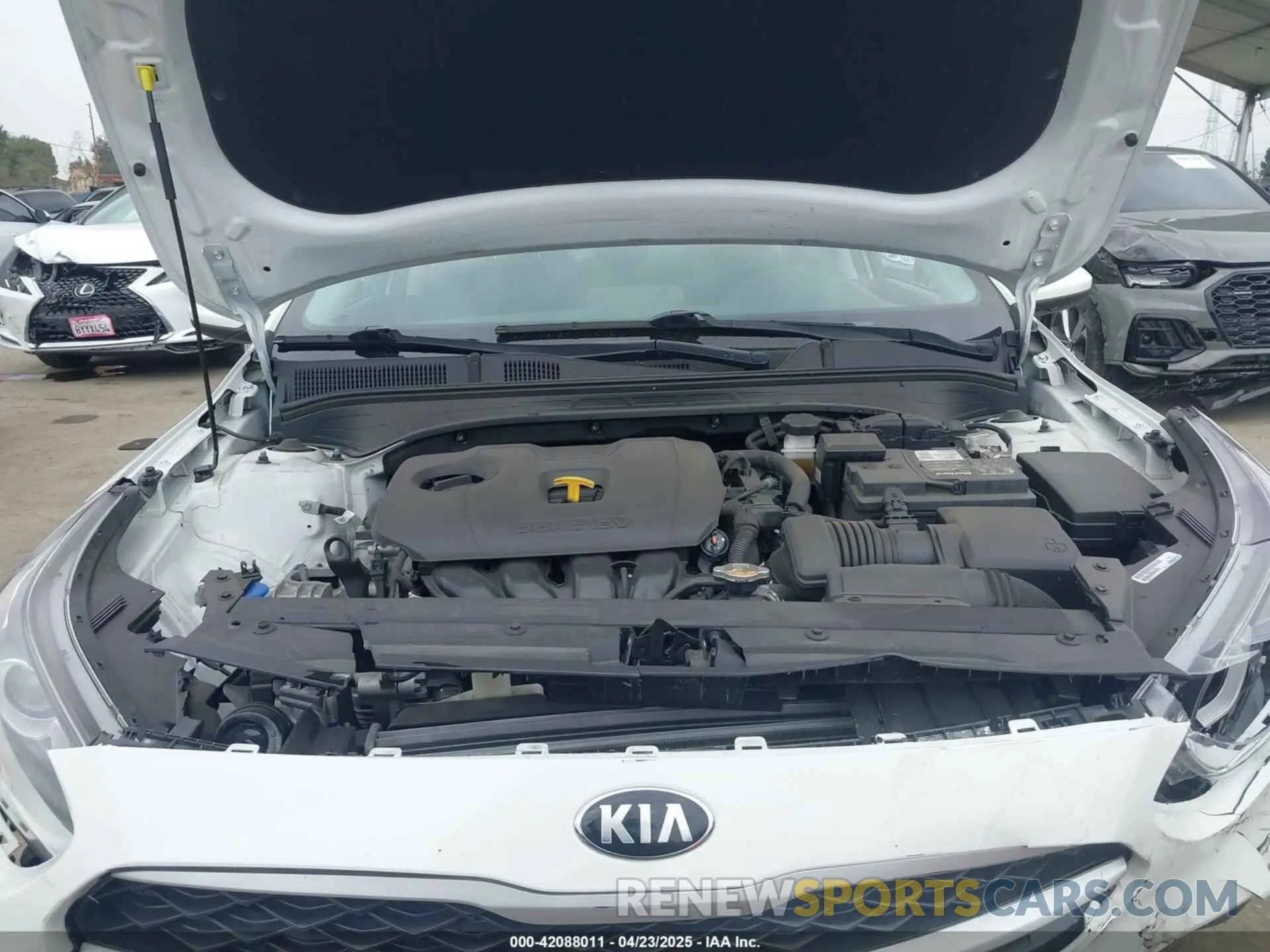 10 fotografías del automóvil dañado 3KPF24AD5LE256210 KIA FORTE 2020