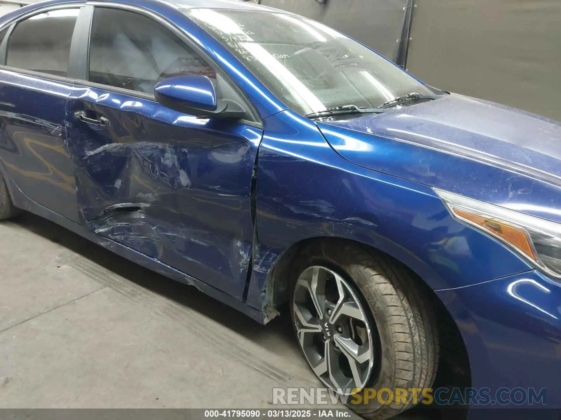 6 fotografías del automóvil dañado 3KPF24AD6LE229162 KIA FORTE 2020