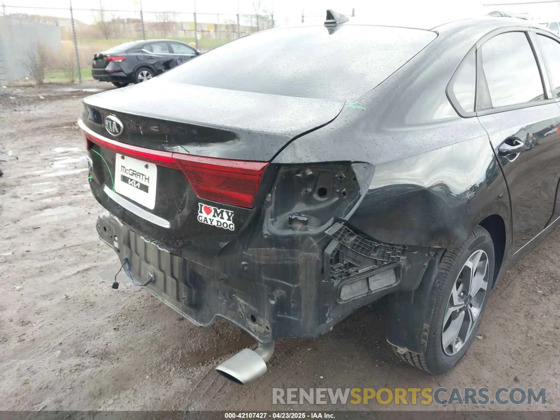 19 fotografías del automóvil dañado 3KPF24AD6LE232630 KIA FORTE 2020