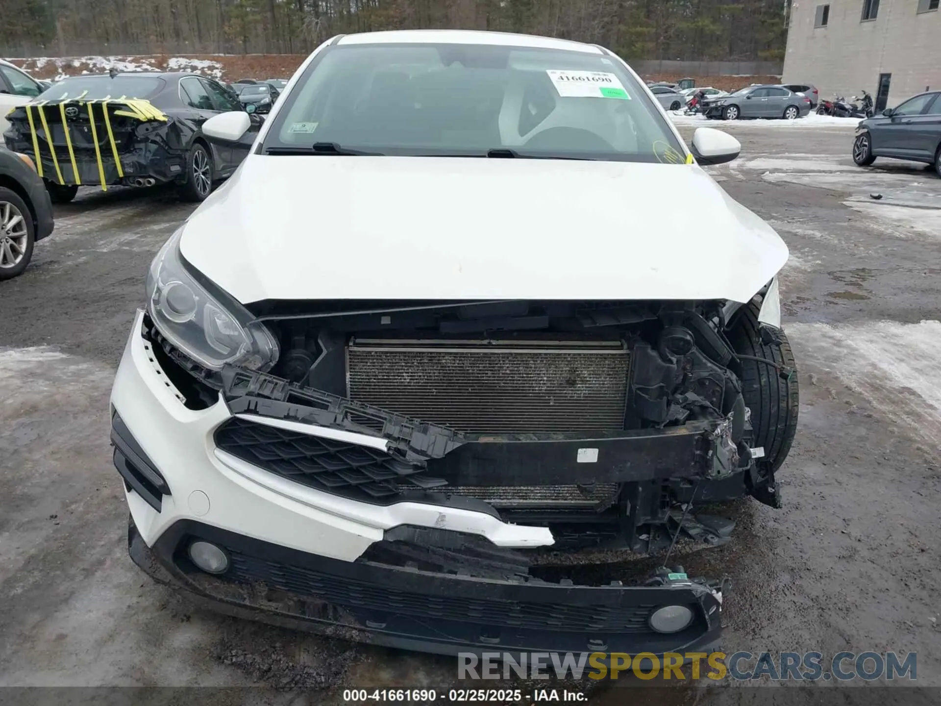 18 fotografías del automóvil dañado 3KPF24AD6LE246625 KIA FORTE 2020