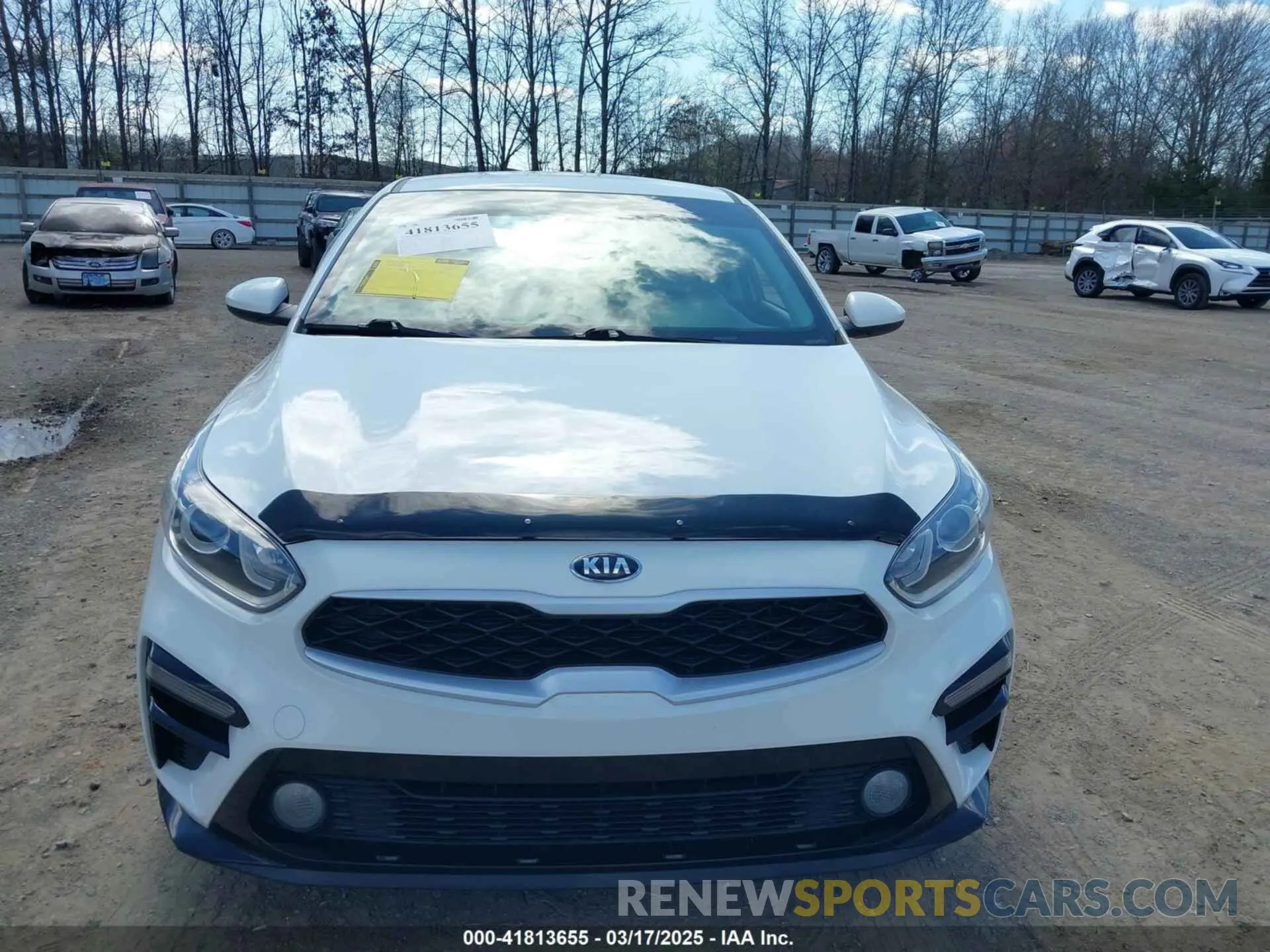 12 fotografías del automóvil dañado 3KPF24AD6LE252277 KIA FORTE 2020