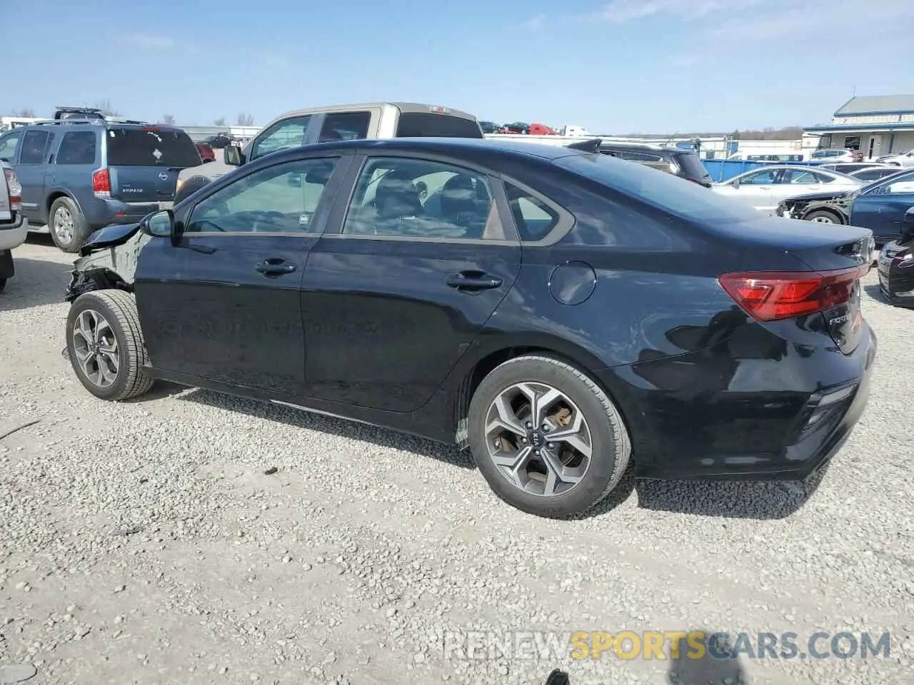 2 fotografías del automóvil dañado 3KPF24AD6LE255440 KIA FORTE 2020