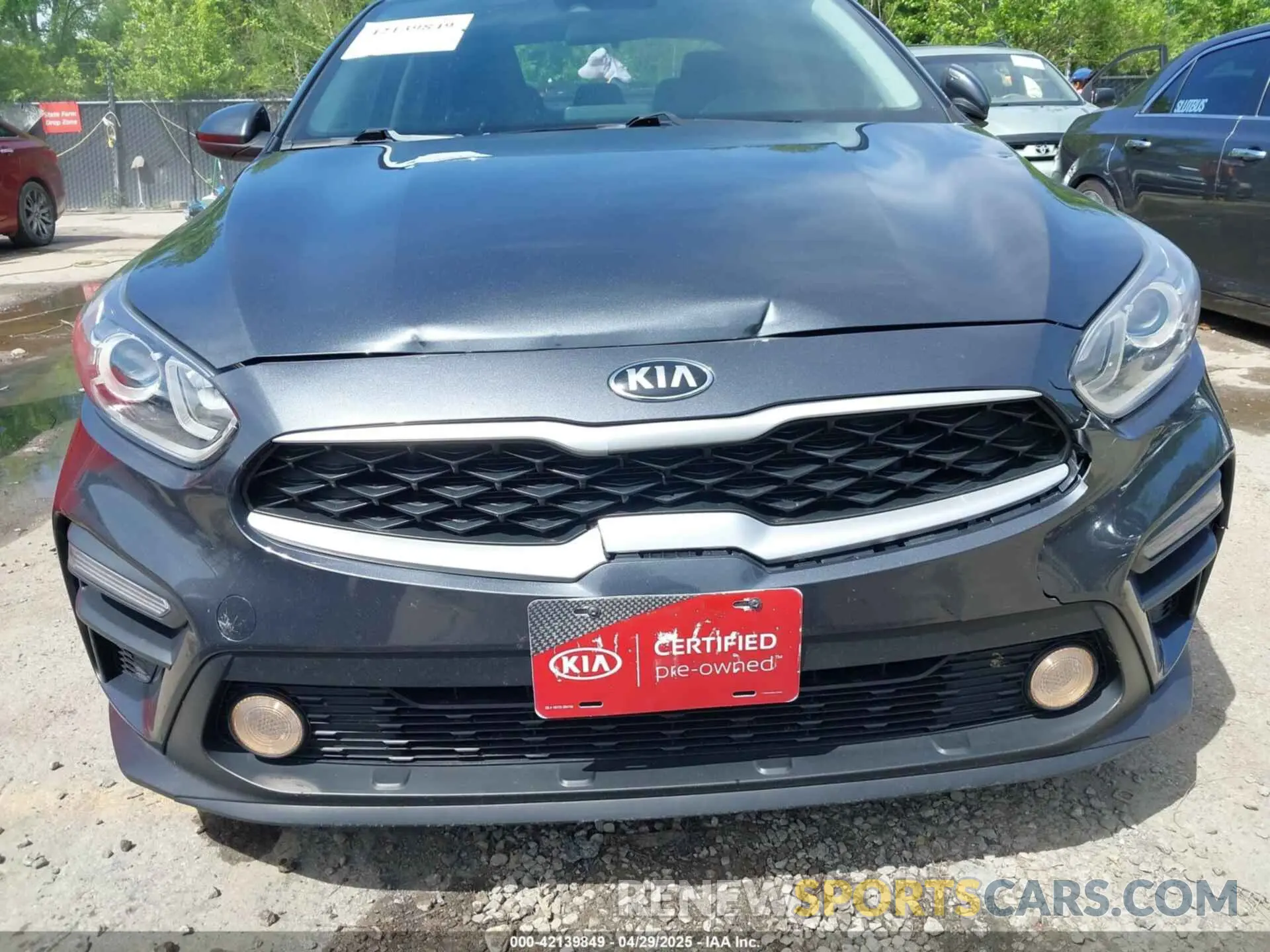 17 fotografías del automóvil dañado 3KPF24AD7LE144332 KIA FORTE 2020