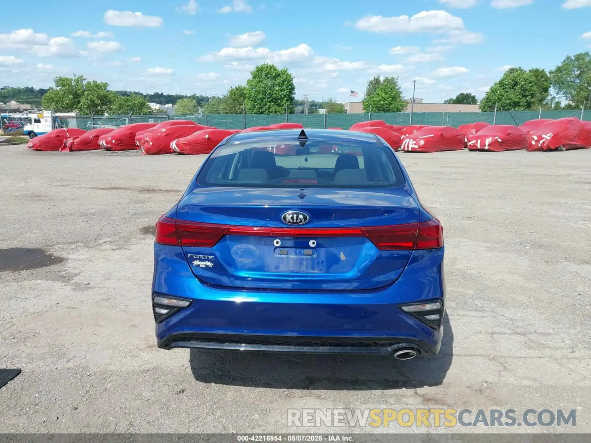 17 fotografías del automóvil dañado 3KPF24AD7LE187522 KIA FORTE 2020