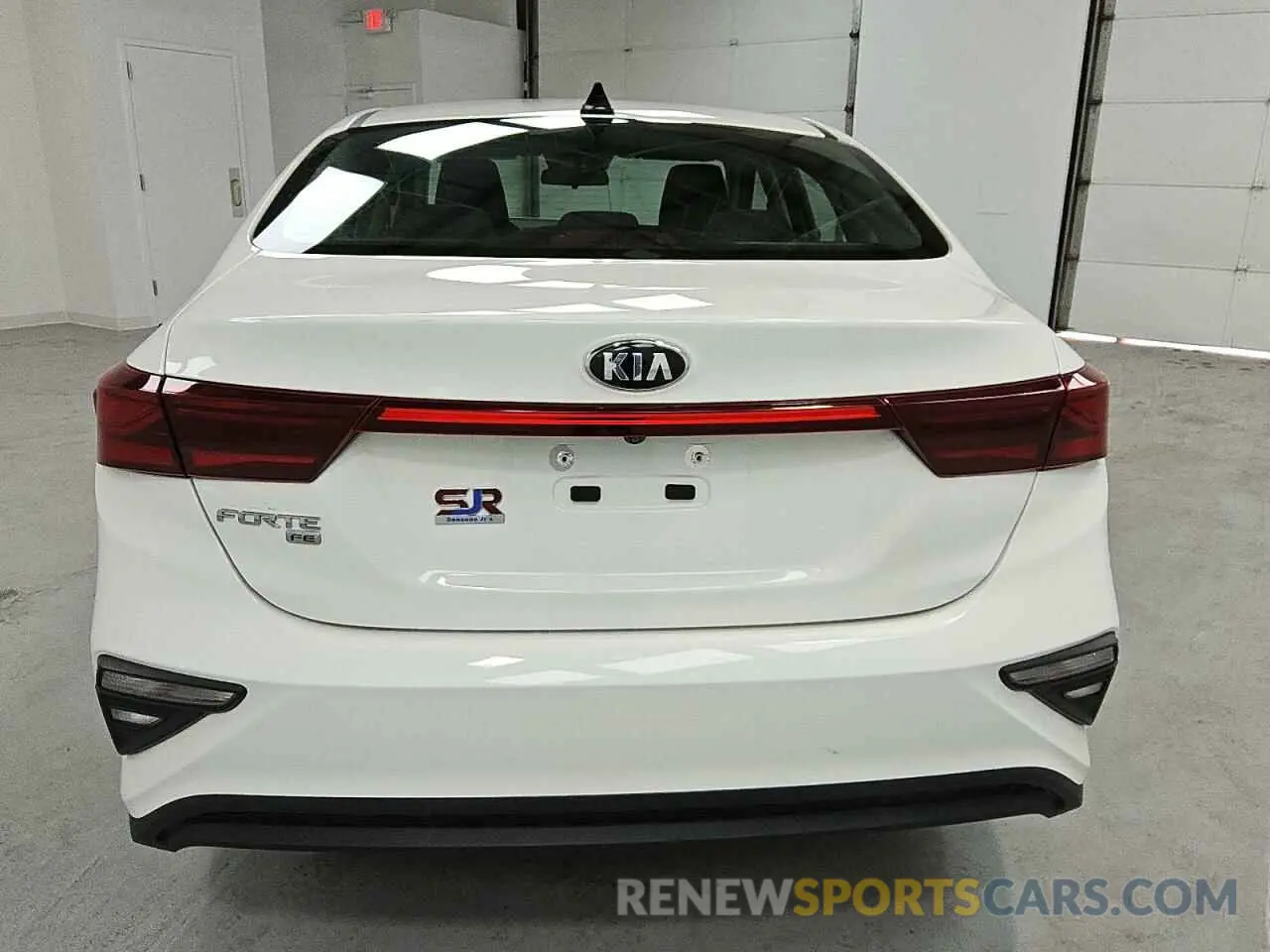 6 fotografías del automóvil dañado 3KPF24AD7LE191652 KIA FORTE 2020