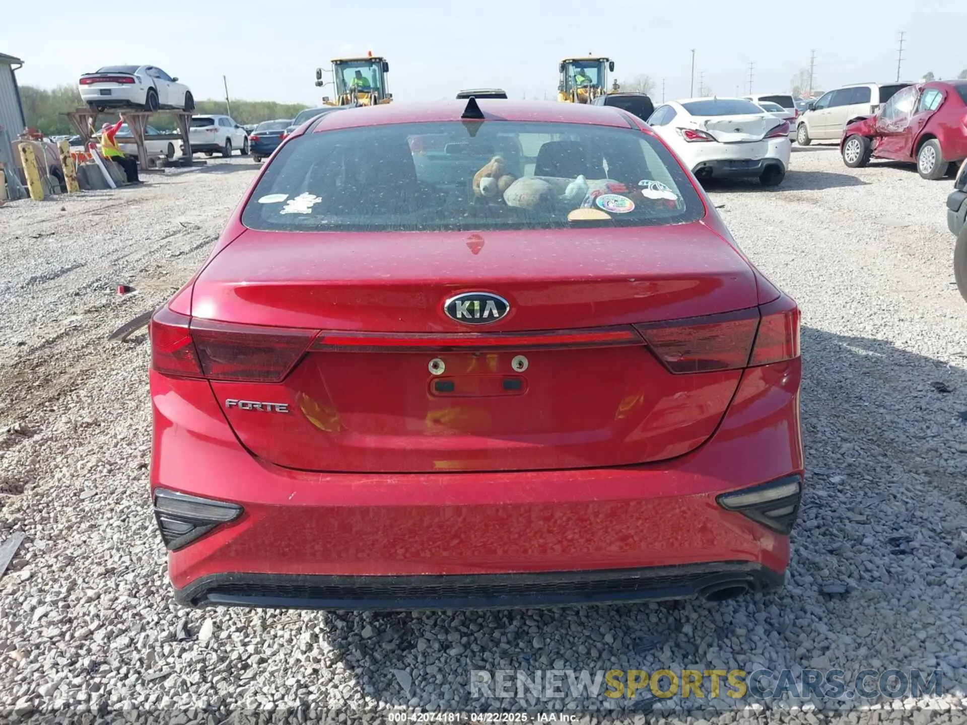 15 fotografías del automóvil dañado 3KPF24AD7LE212337 KIA FORTE 2020