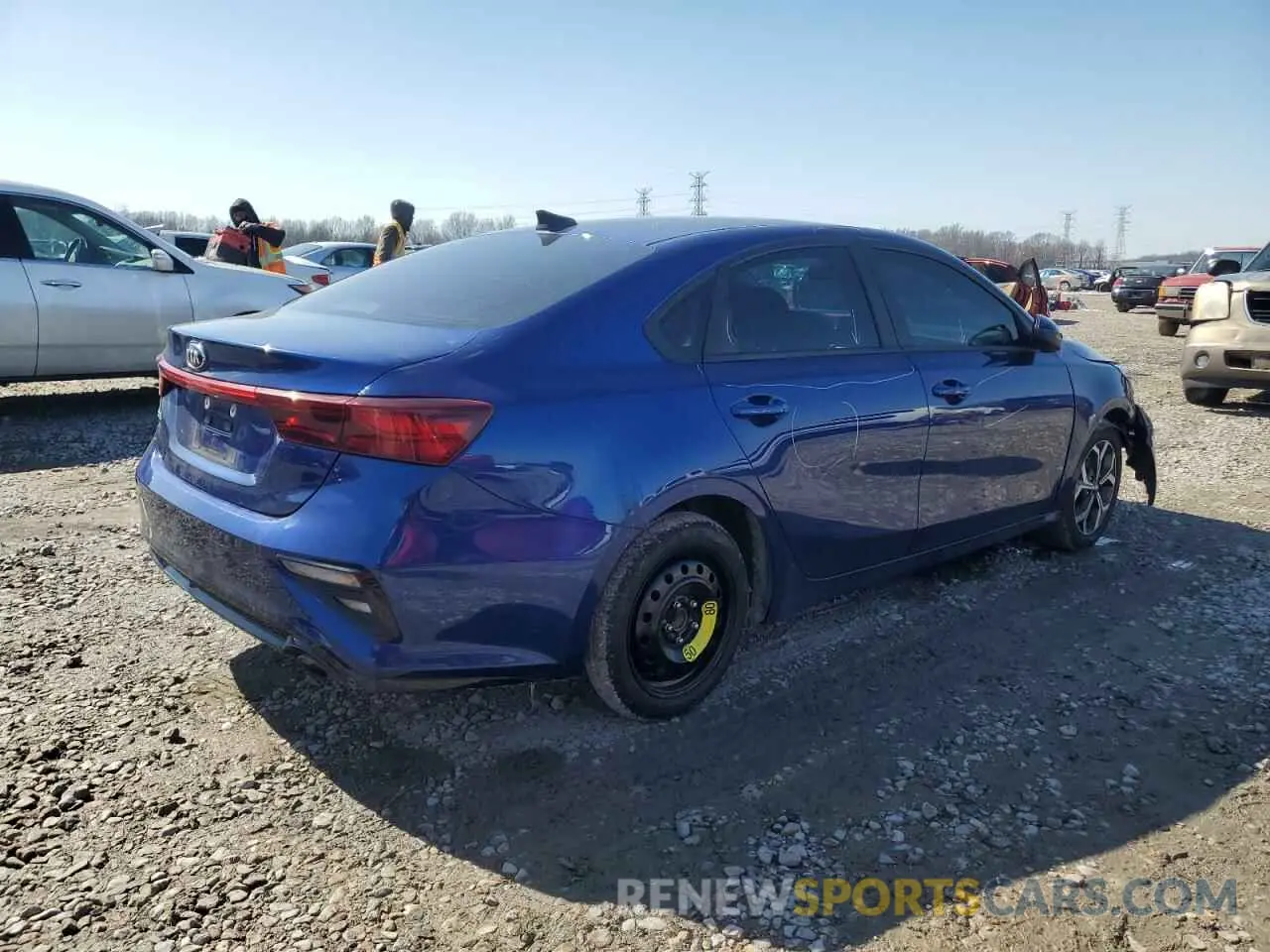 3 fotografías del automóvil dañado 3KPF24AD7LE216615 KIA FORTE 2020