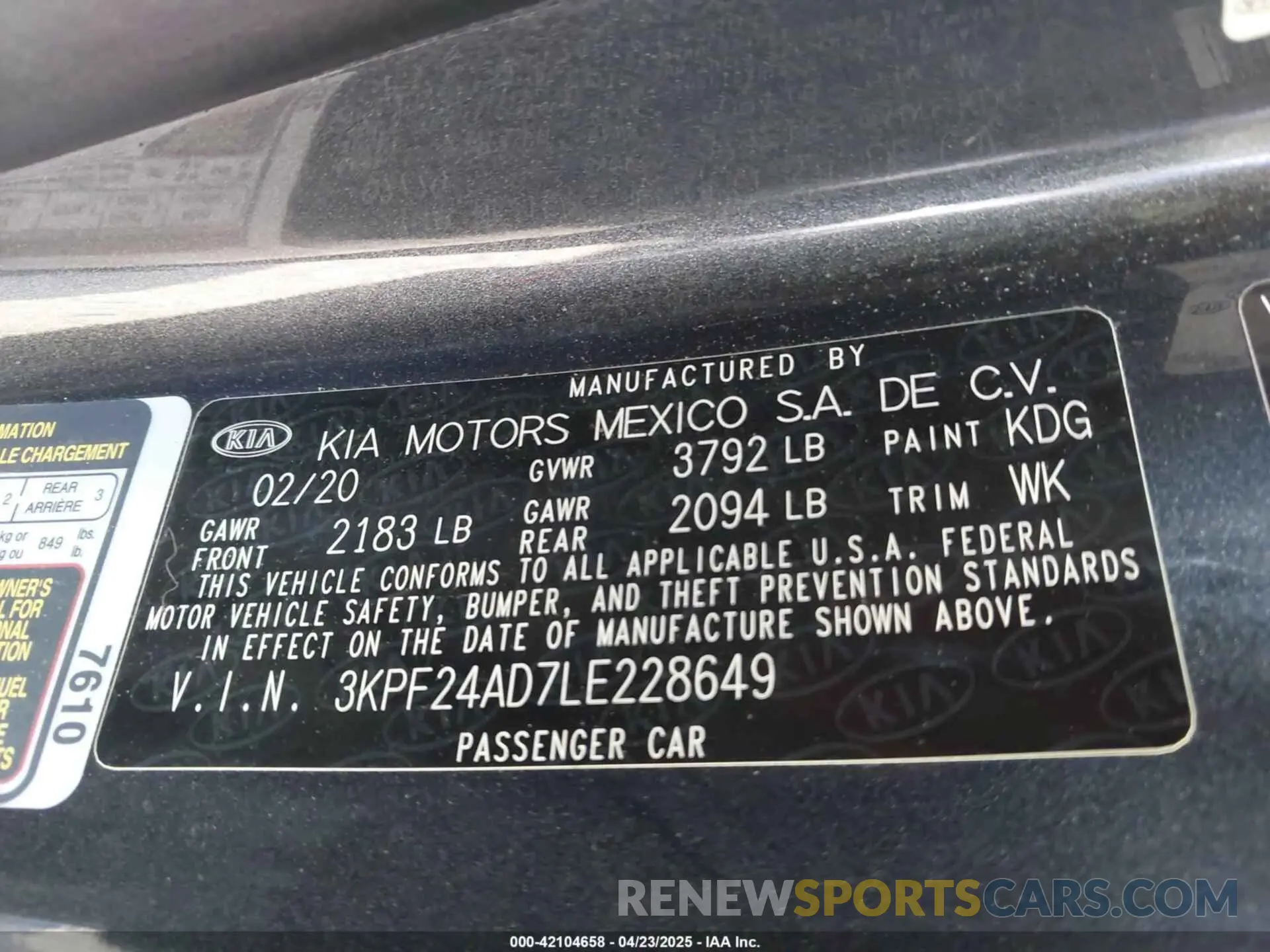 9 fotografías del automóvil dañado 3KPF24AD7LE228649 KIA FORTE 2020