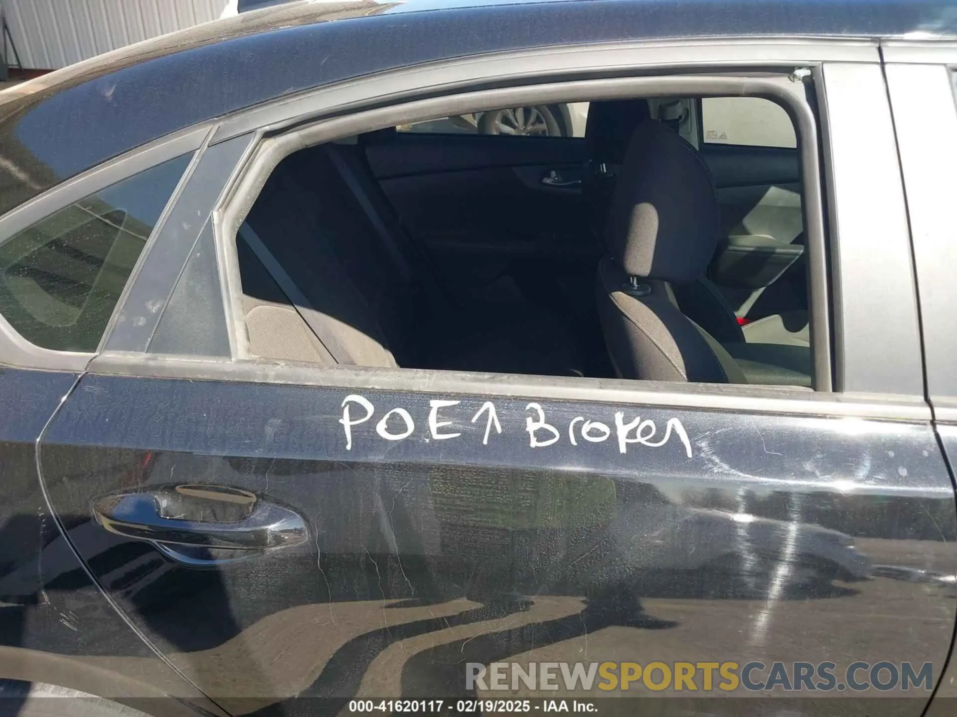 6 fotografías del automóvil dañado 3KPF24AD7LE228683 KIA FORTE 2020