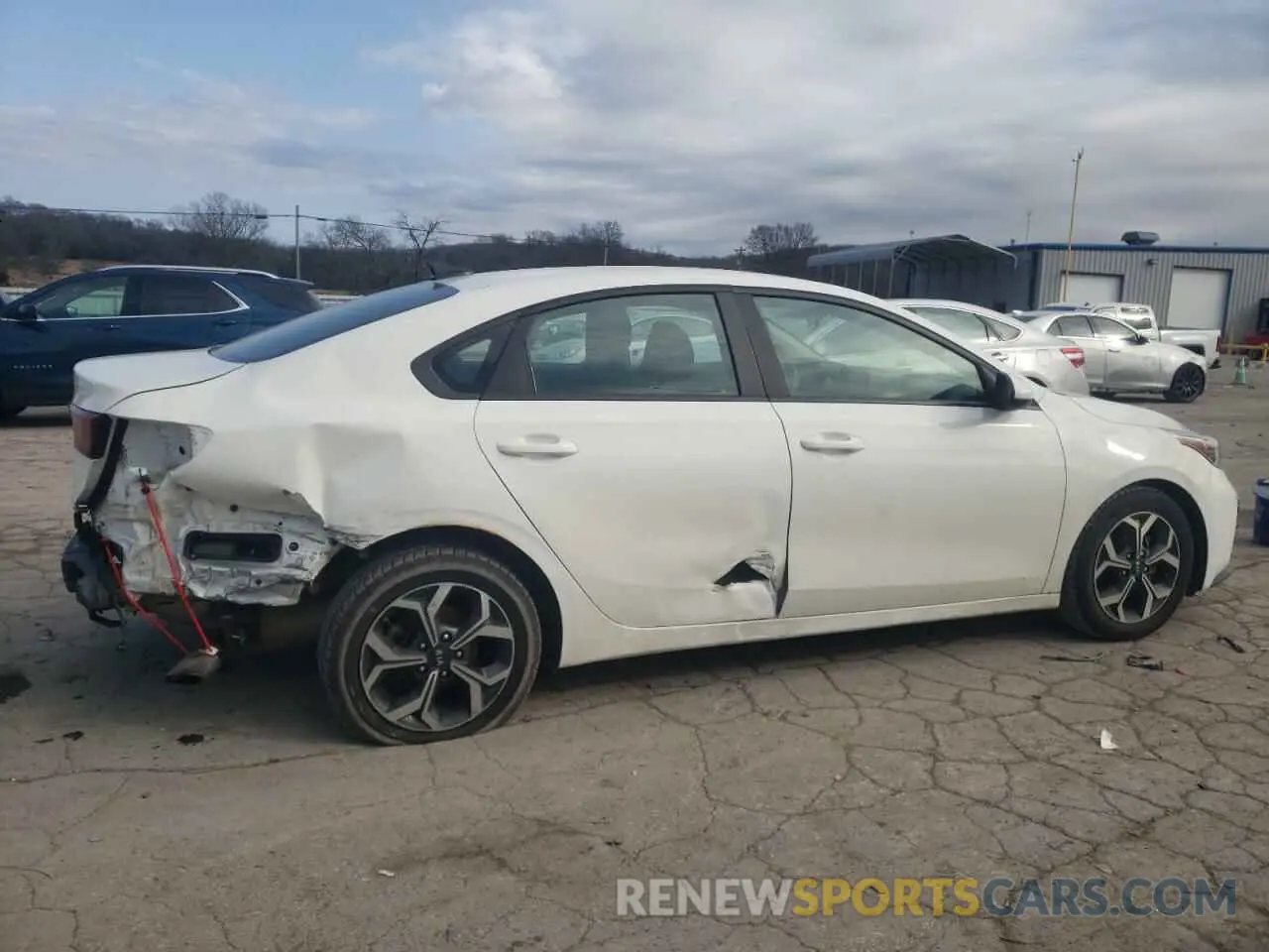 3 fotografías del automóvil dañado 3KPF24AD7LE245919 KIA FORTE 2020