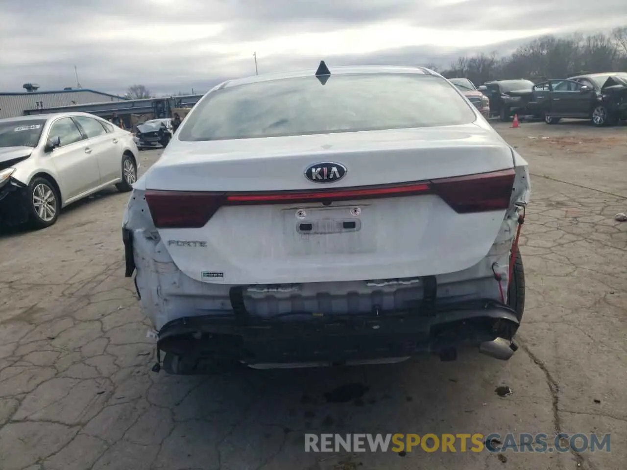 6 fotografías del automóvil dañado 3KPF24AD7LE245919 KIA FORTE 2020