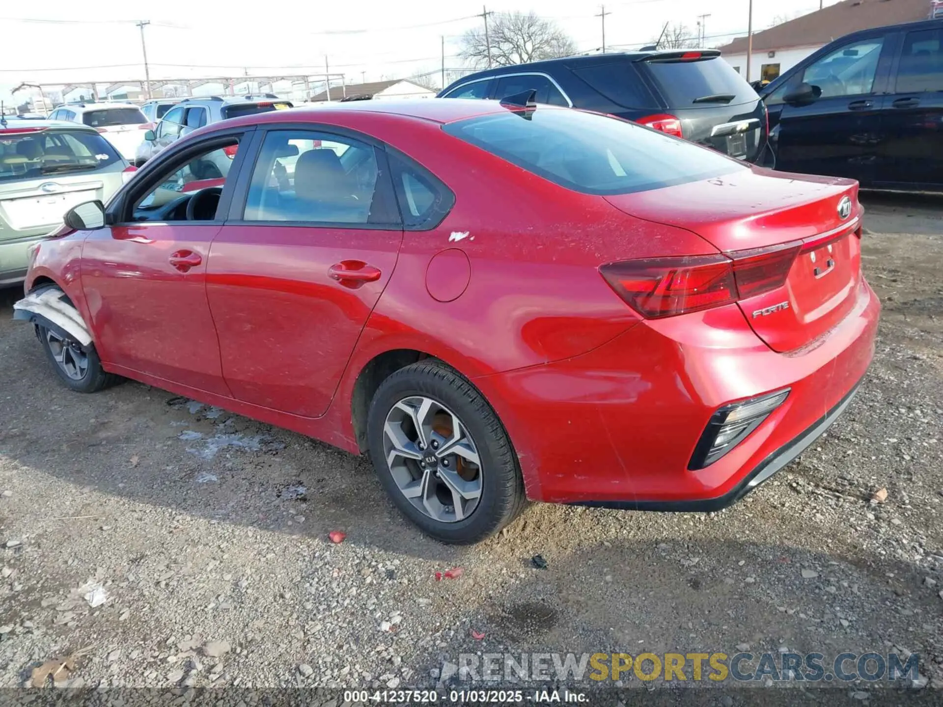 3 fotografías del automóvil dañado 3KPF24AD8LE156330 KIA FORTE 2020