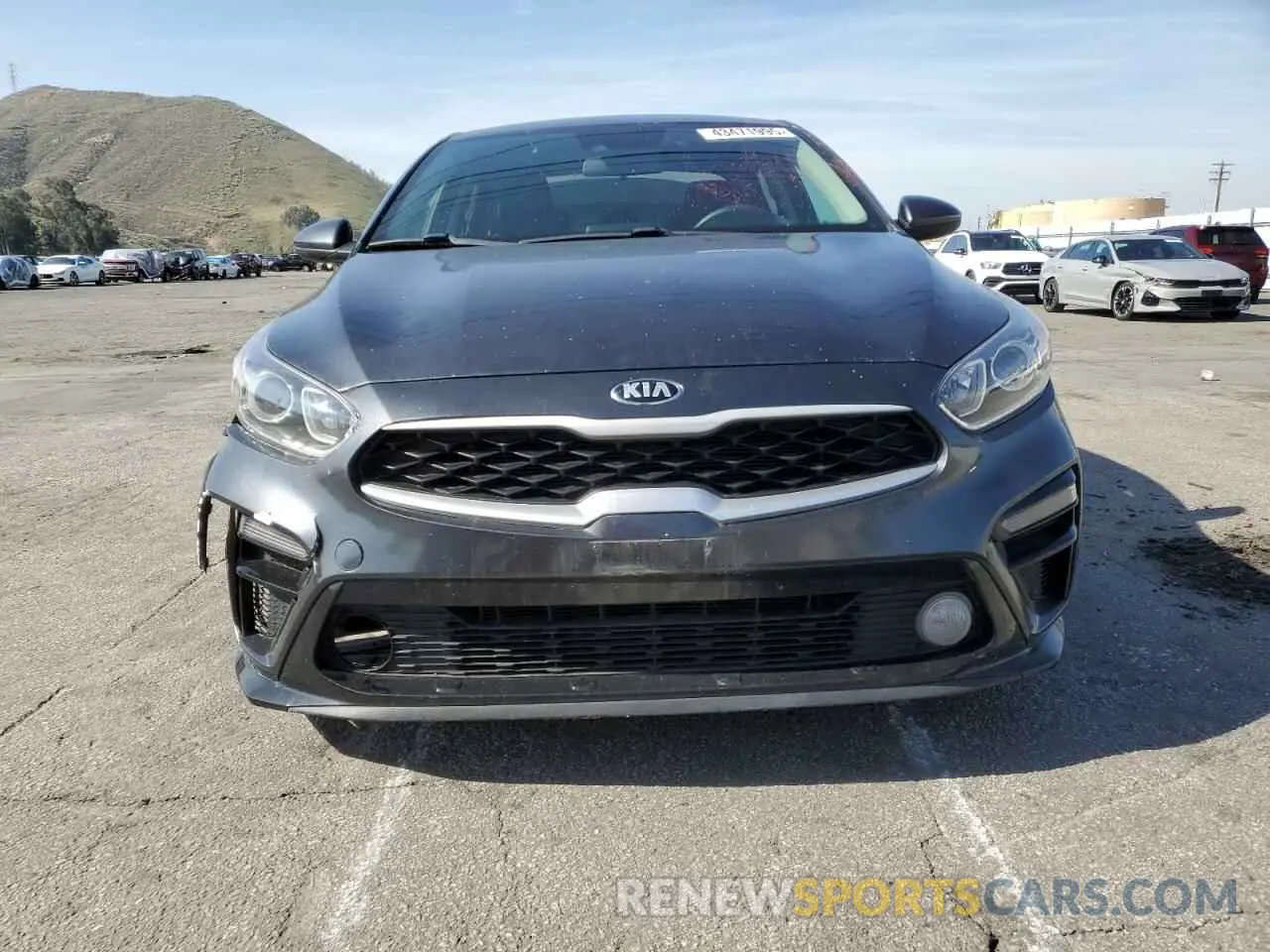 5 fotografías del automóvil dañado 3KPF24AD8LE193698 KIA FORTE 2020