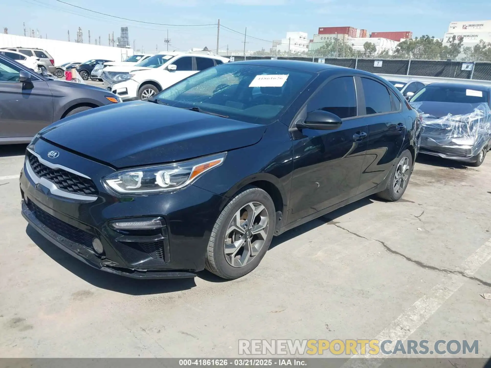 2 fotografías del automóvil dañado 3KPF24AD8LE200150 KIA FORTE 2020