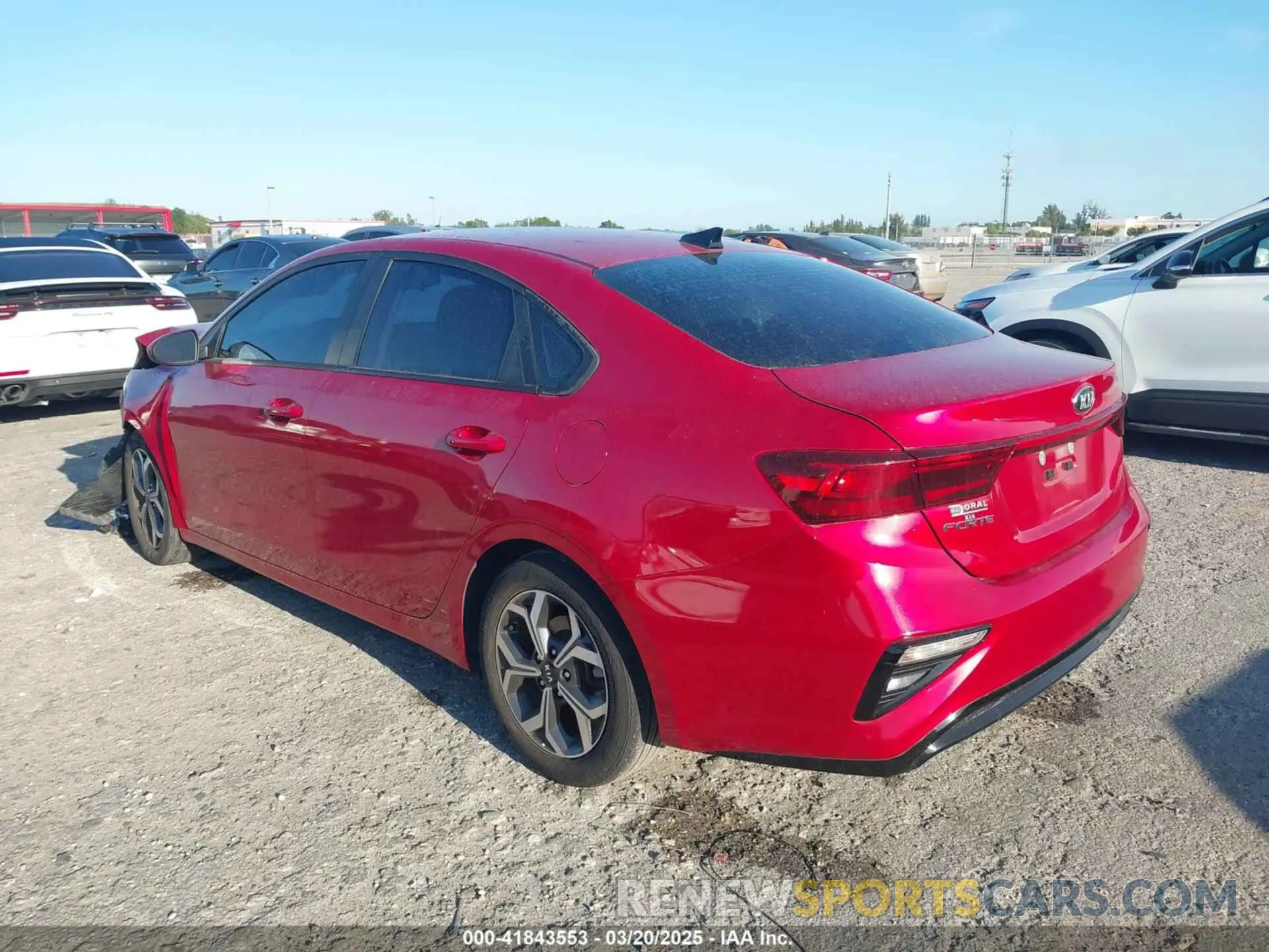 3 fotografías del automóvil dañado 3KPF24AD8LE212962 KIA FORTE 2020