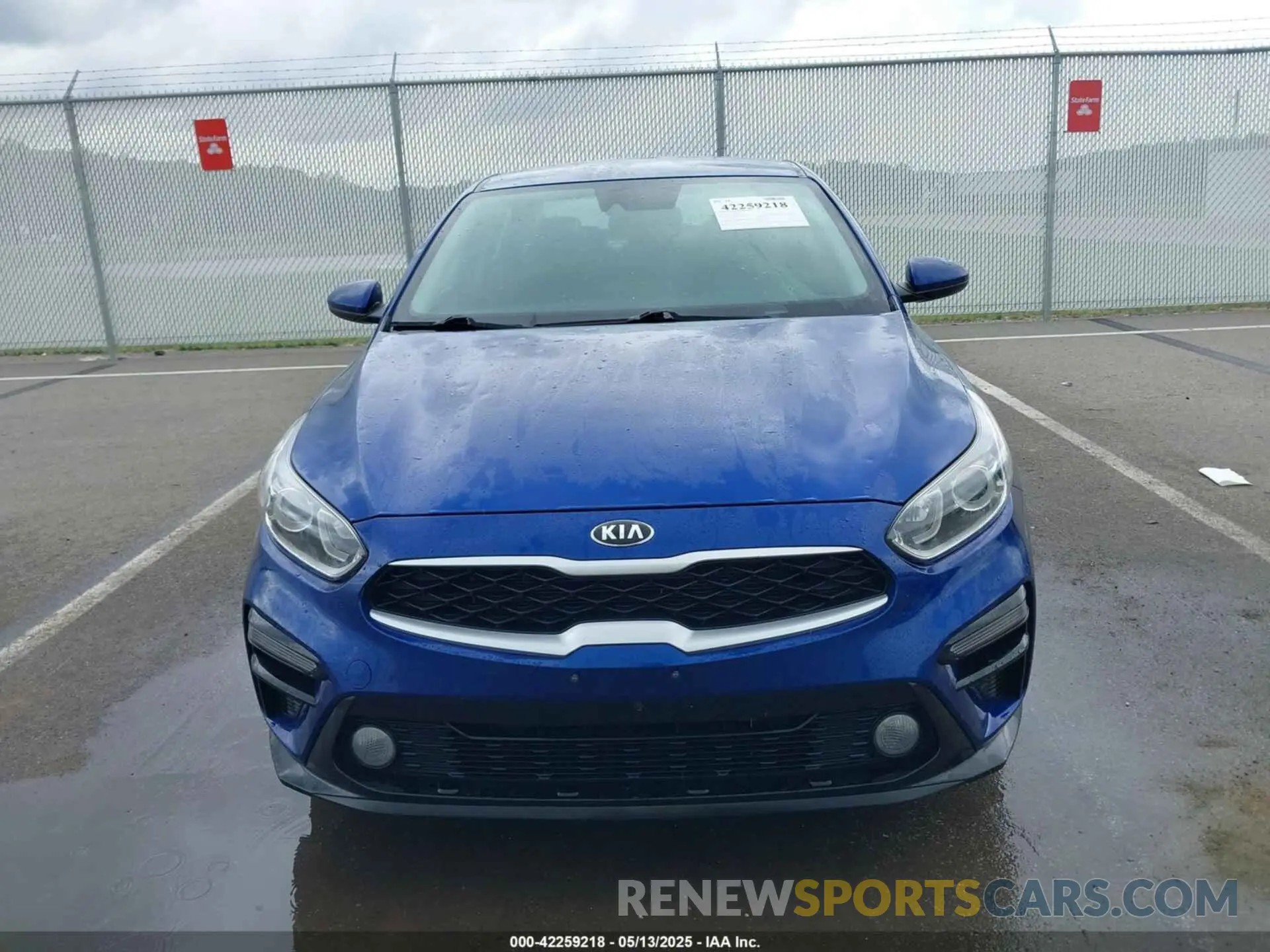 12 fotografías del automóvil dañado 3KPF24AD8LE222536 KIA FORTE 2020