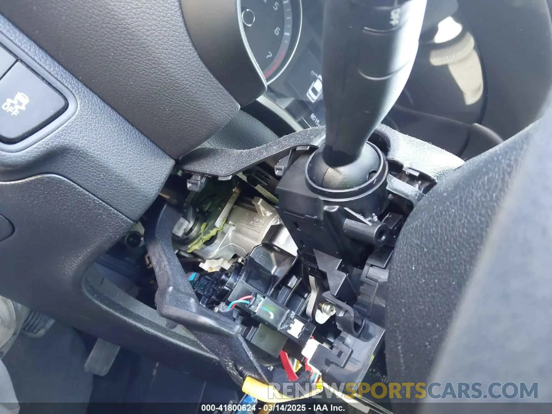 17 fotografías del automóvil dañado 3KPF24AD8LE223573 KIA FORTE 2020