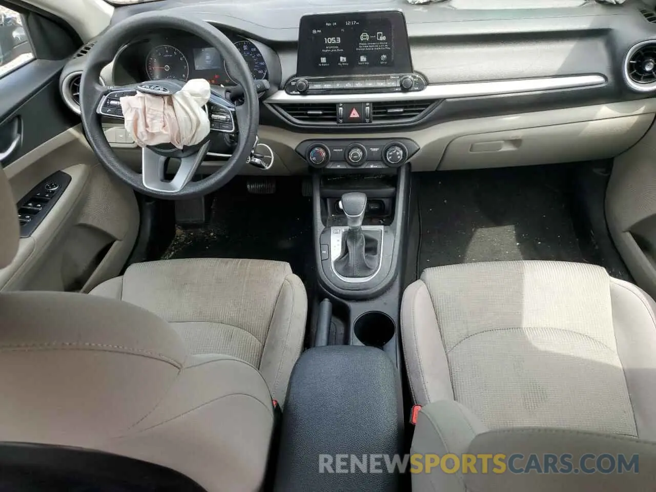 8 fotografías del automóvil dañado 3KPF24AD8LE253754 KIA FORTE 2020