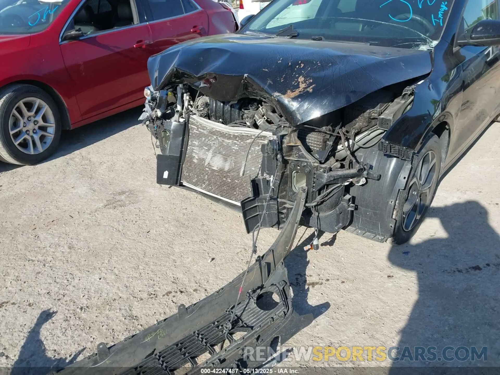 6 fotografías del automóvil dañado 3KPF24AD8LE257500 KIA FORTE 2020
