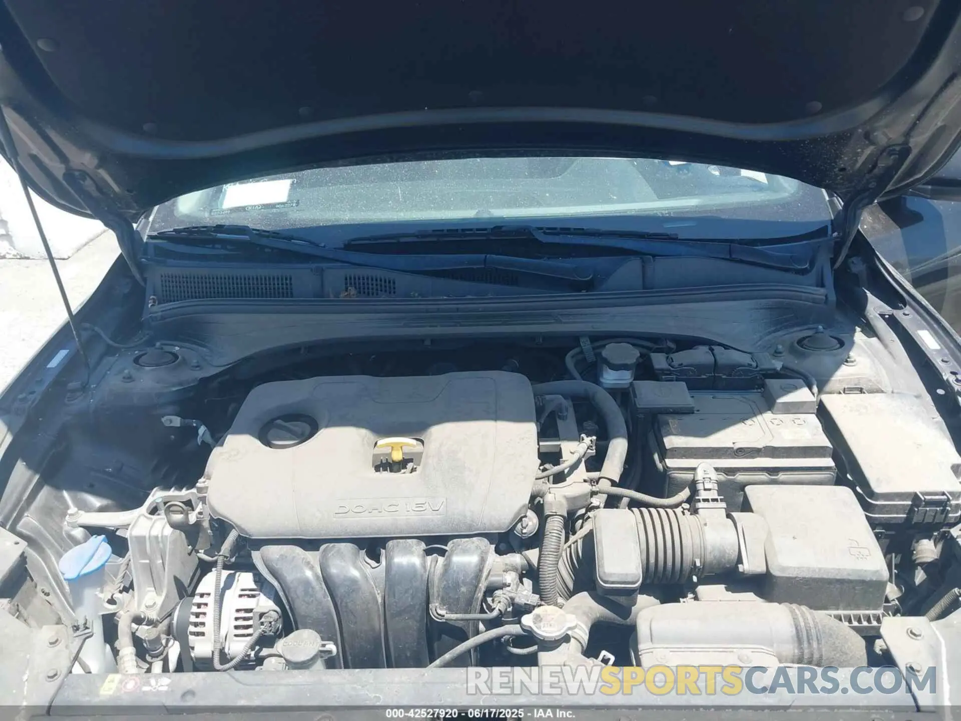 10 fotografías del automóvil dañado 3KPF24AD9LE181382 KIA FORTE 2020