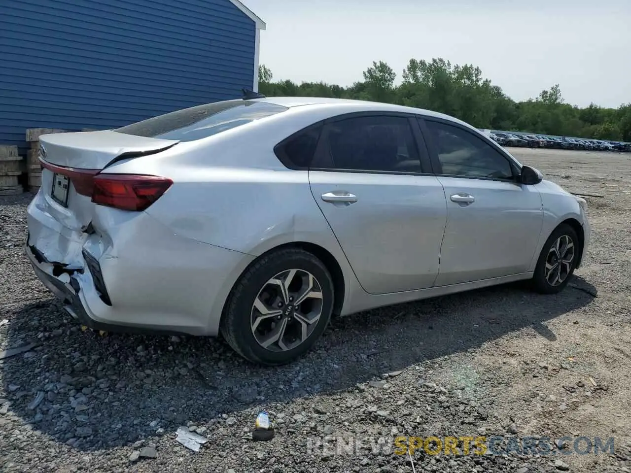 3 fotografías del automóvil dañado 3KPF24AD9LE202702 KIA FORTE 2020
