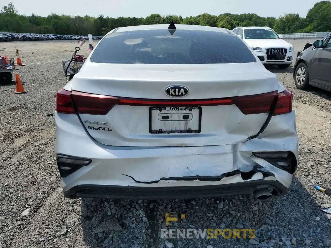 6 fotografías del automóvil dañado 3KPF24AD9LE202702 KIA FORTE 2020