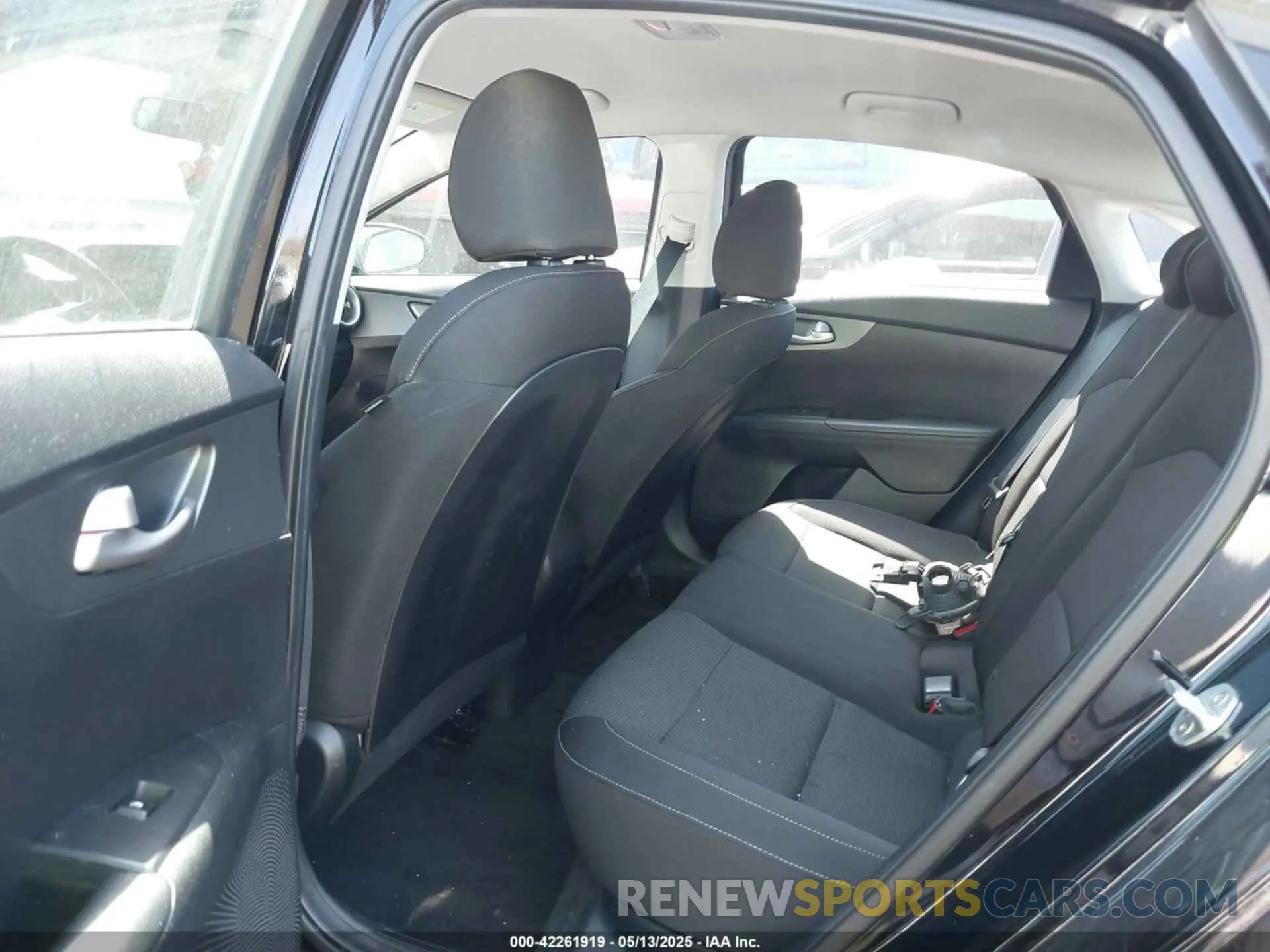 22 fotografías del automóvil dañado 3KPF24AD9LE250832 KIA FORTE 2020