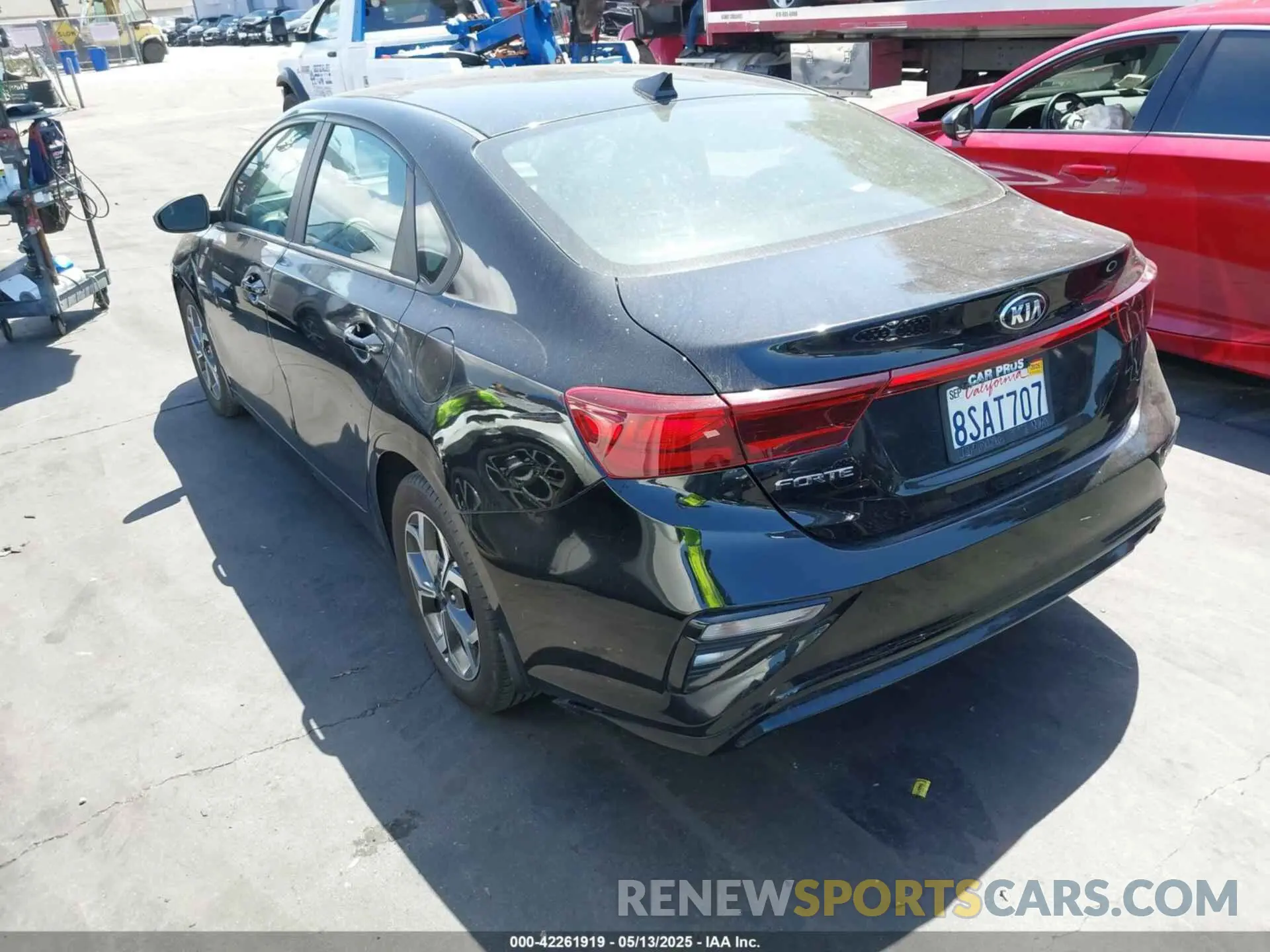 3 fotografías del automóvil dañado 3KPF24AD9LE250832 KIA FORTE 2020