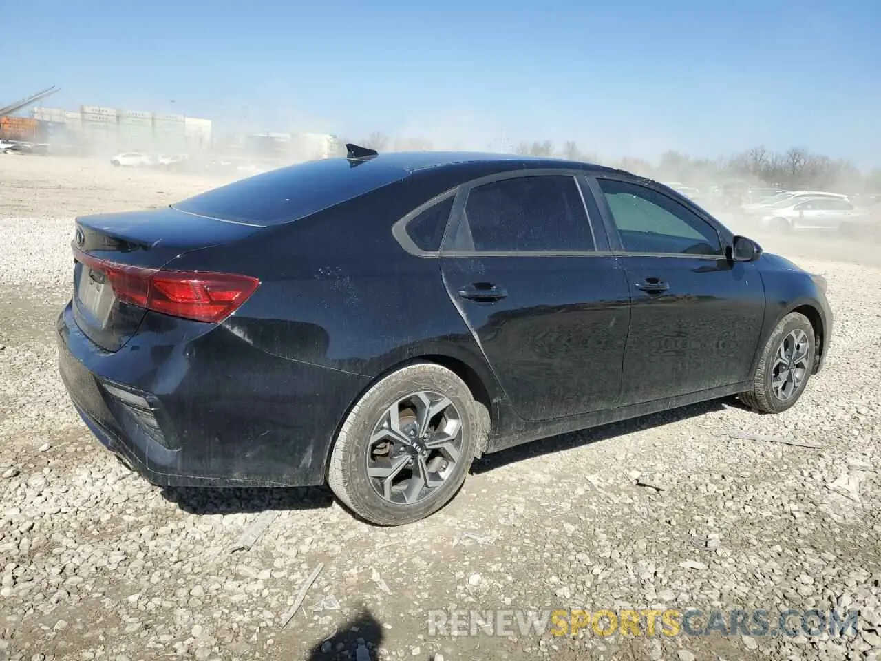 3 fotografías del automóvil dañado 3KPF24ADXLE170911 KIA FORTE 2020
