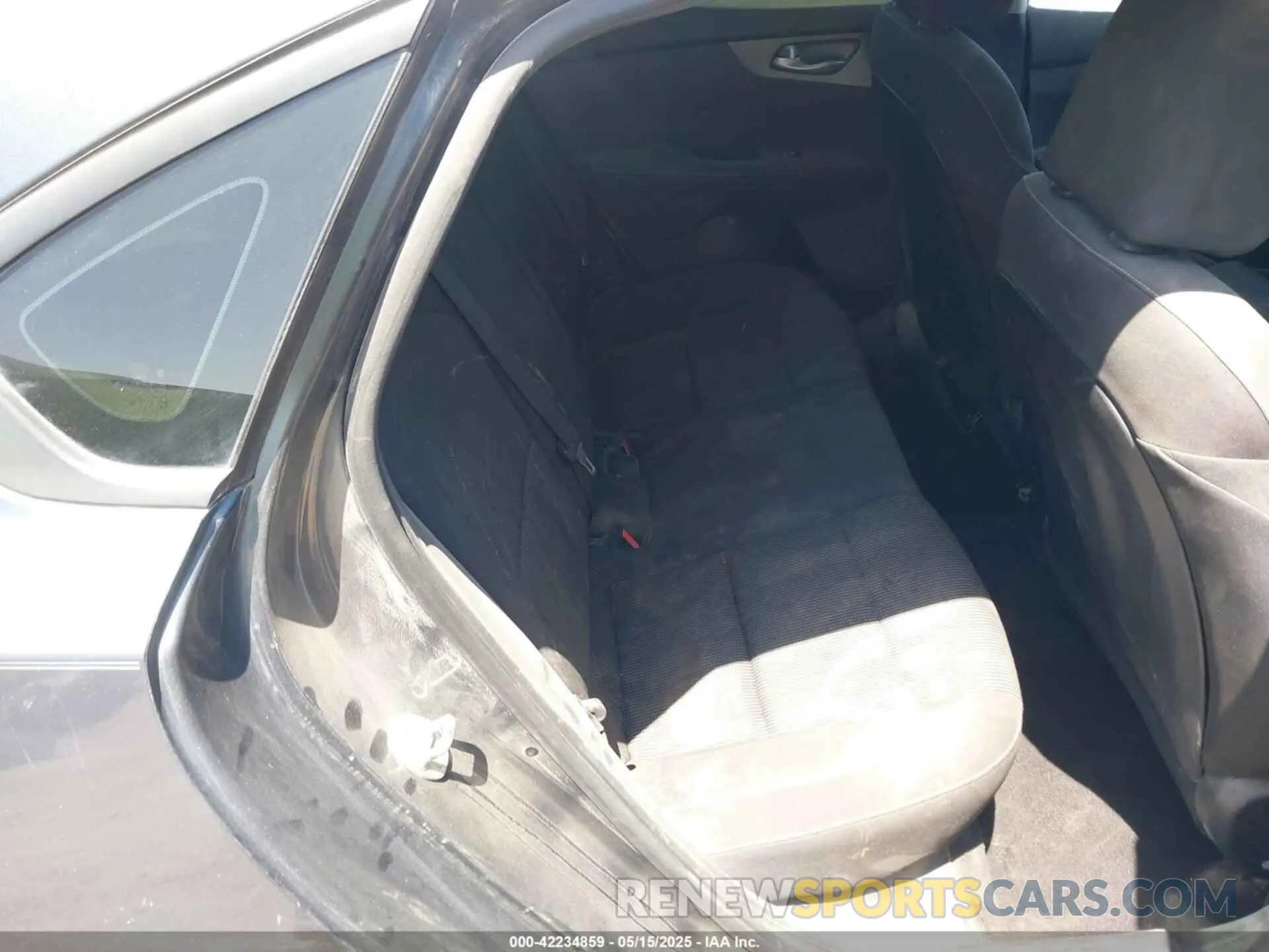 8 fotografías del automóvil dañado 3KPF24ADXLE202725 KIA FORTE 2020